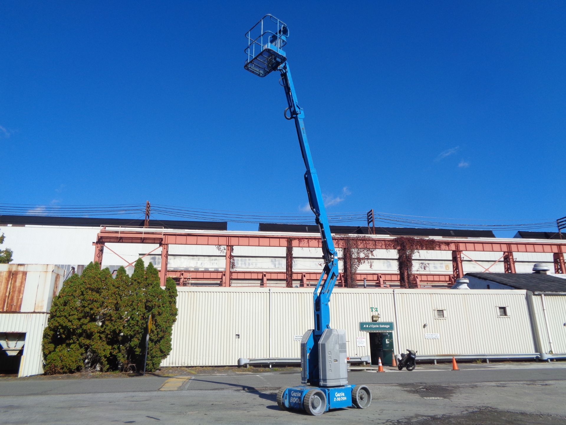 2011 Genie Z30/20N30ft Boom Lift - Image 18 of 23