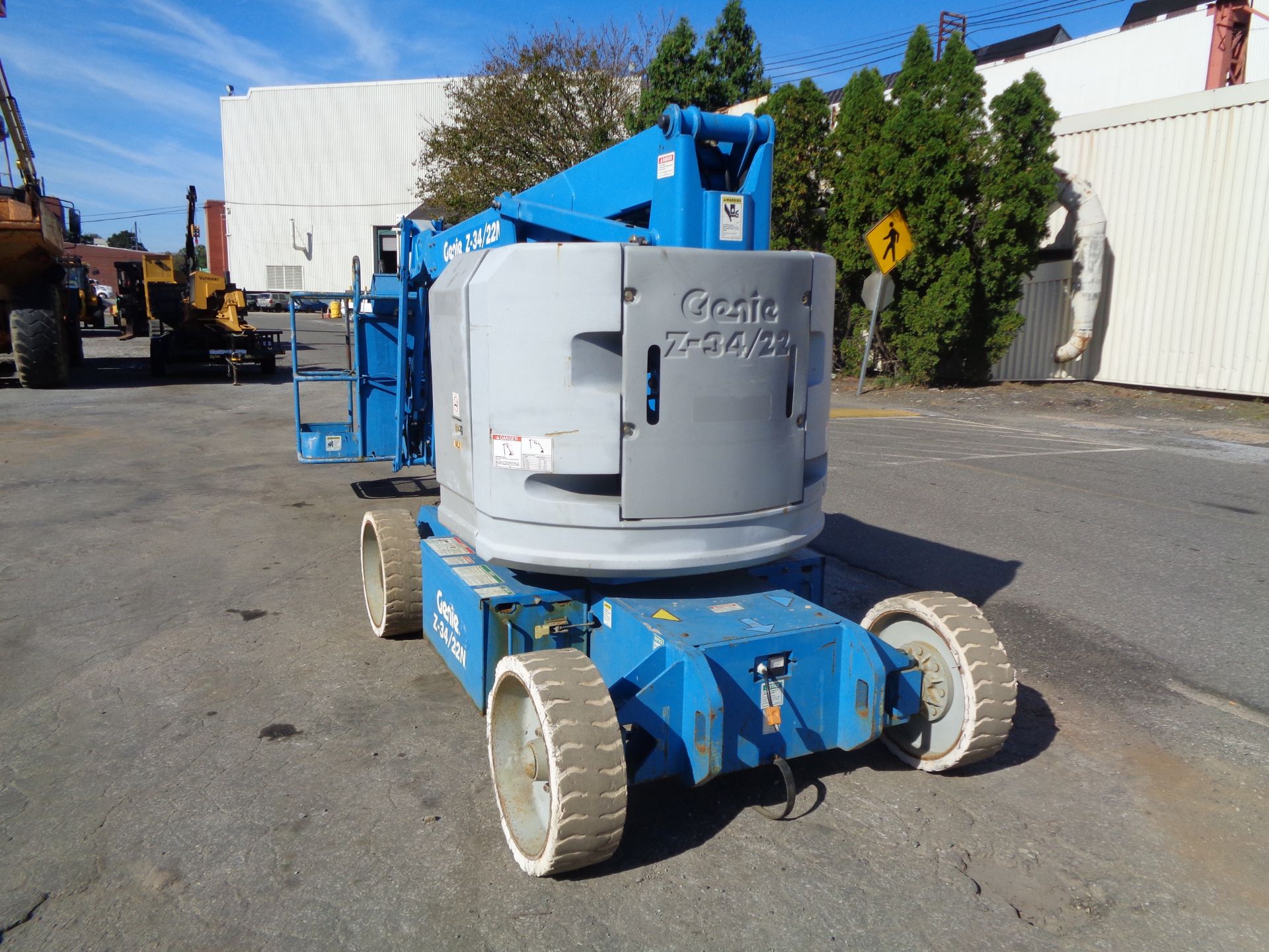 2011 Genie Z34/22N Electric 34ft Boom Lift - Image 8 of 24