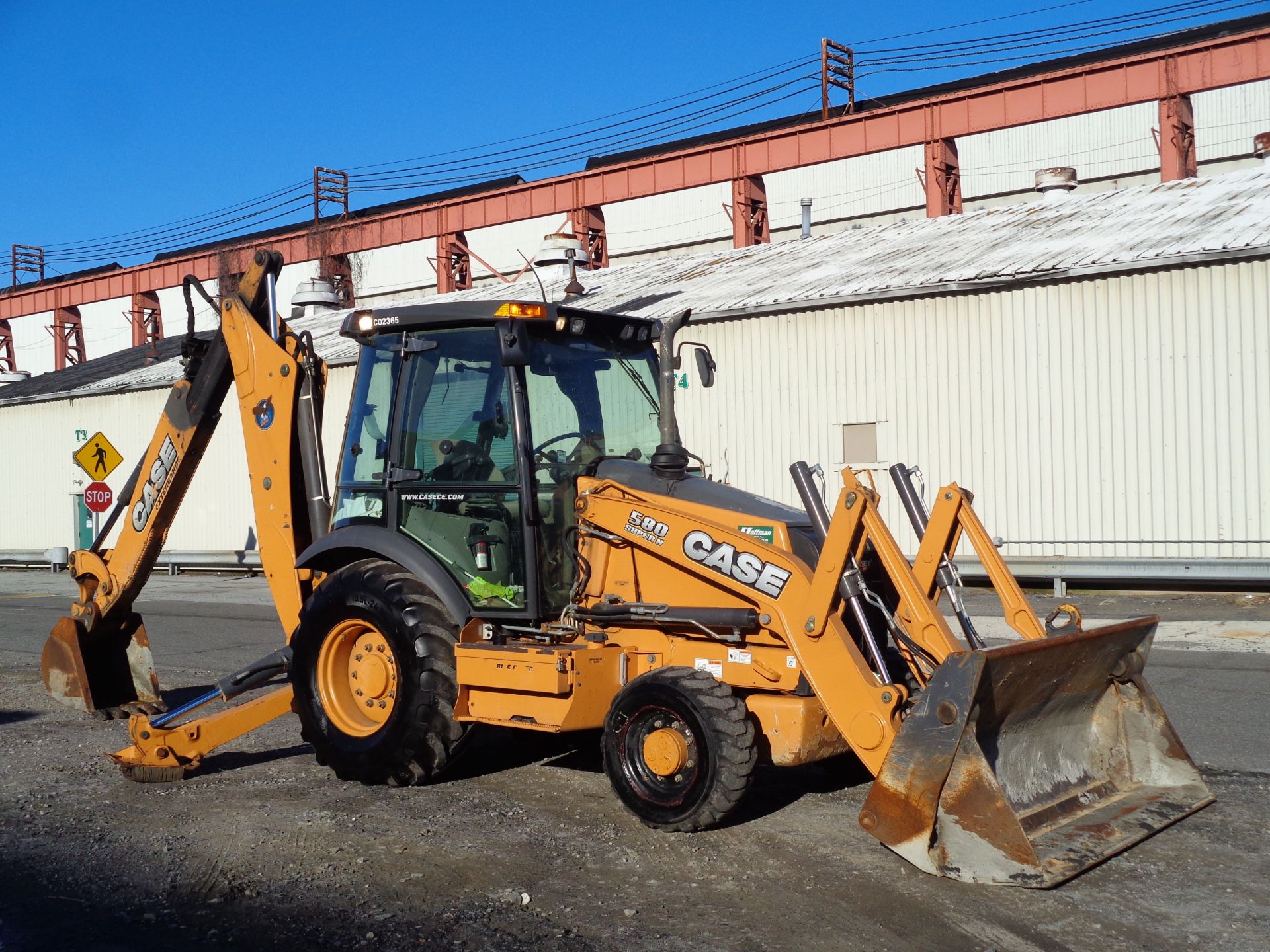 2014 Case 580SN Backhoe - Image 3 of 19