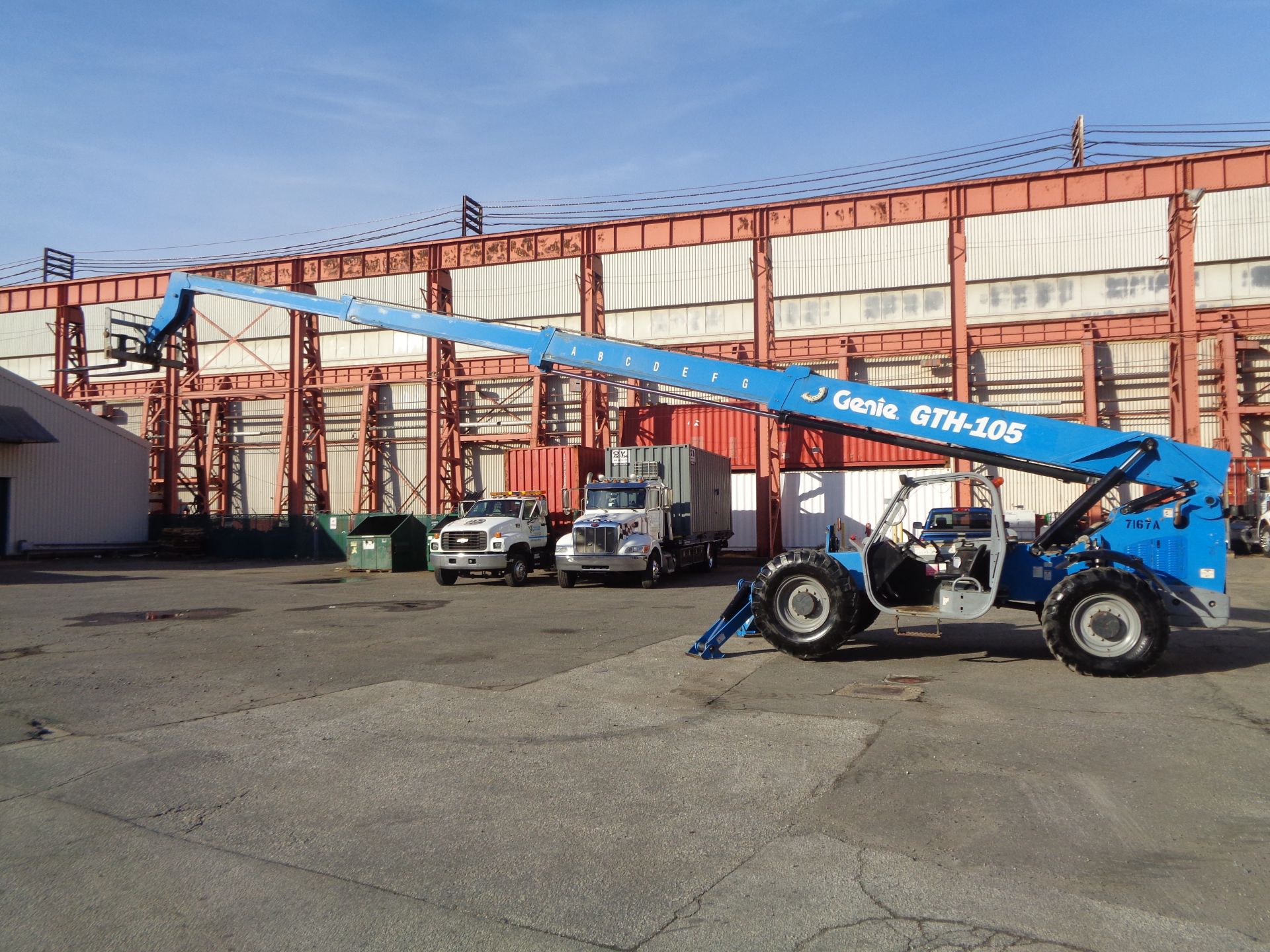 2013 Genie GTH1056 10,000lb Telescopic Forklift - Image 16 of 17