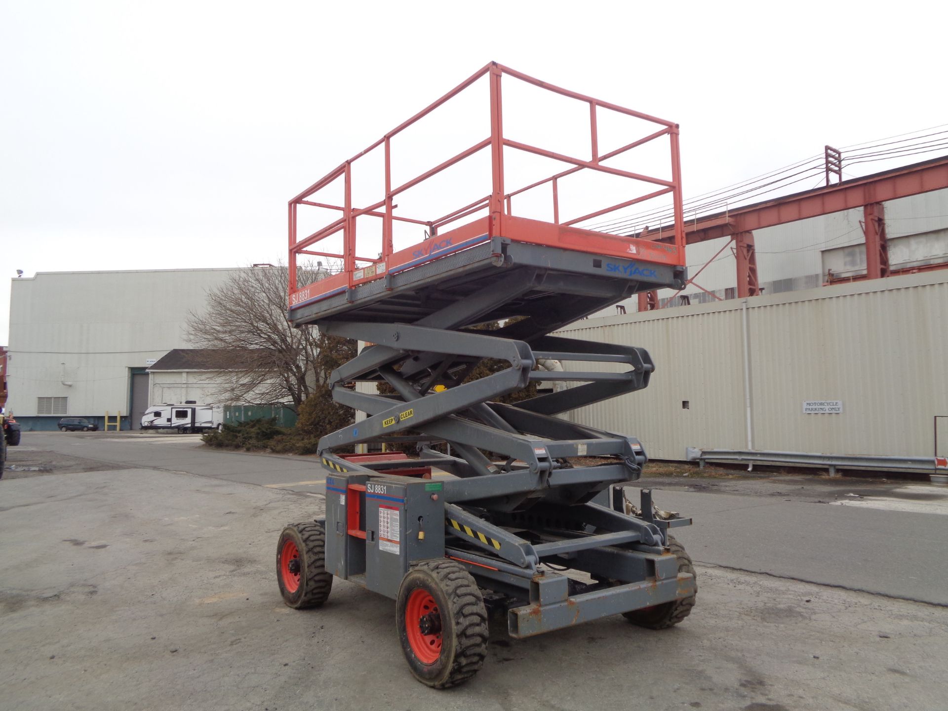 2006 Skyjack 8831RT 4x4 Scissorlift - Image 17 of 26