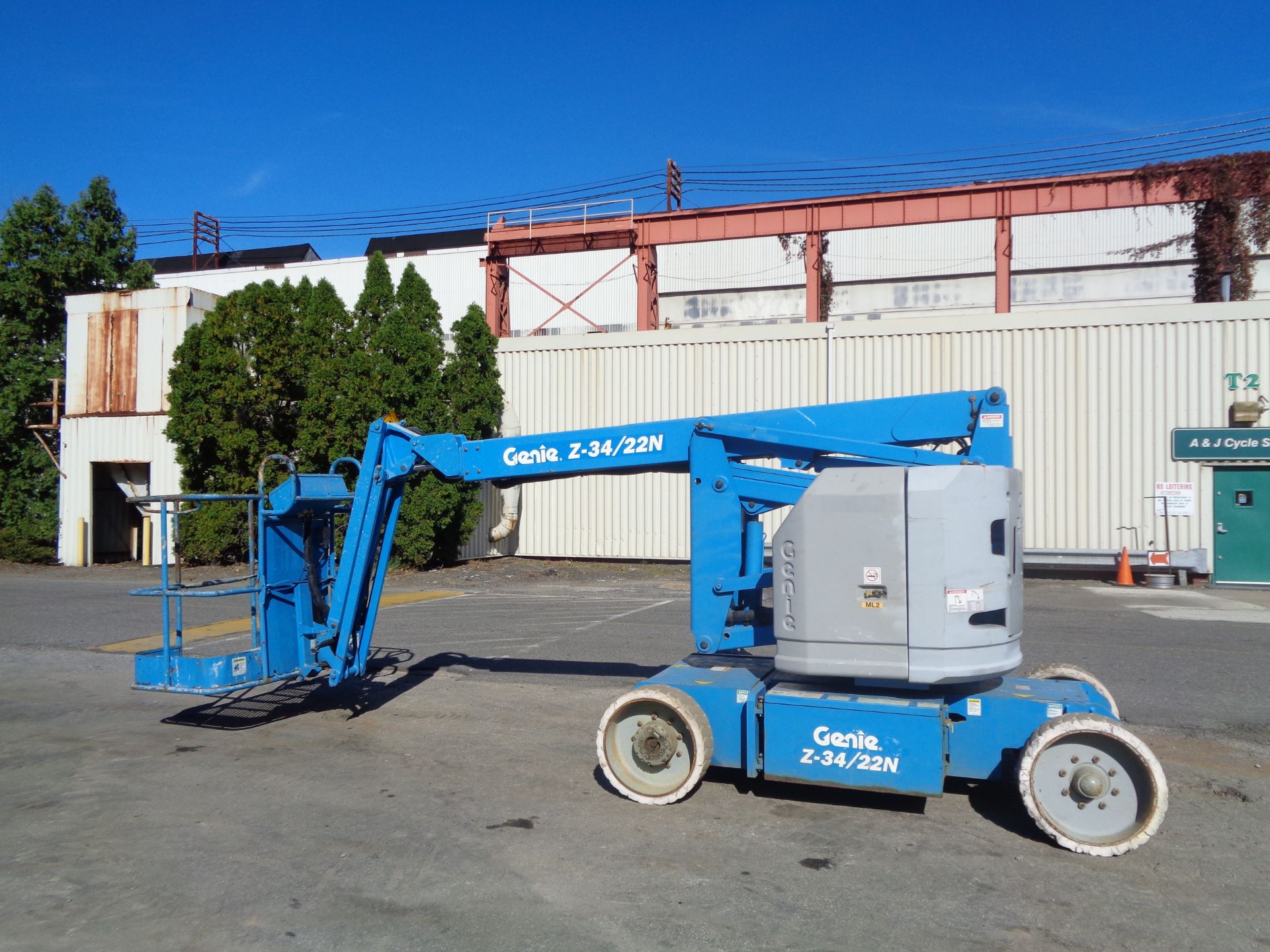 2011 Genie Z34/22N Electric 34ft Boom Lift - Image 10 of 24