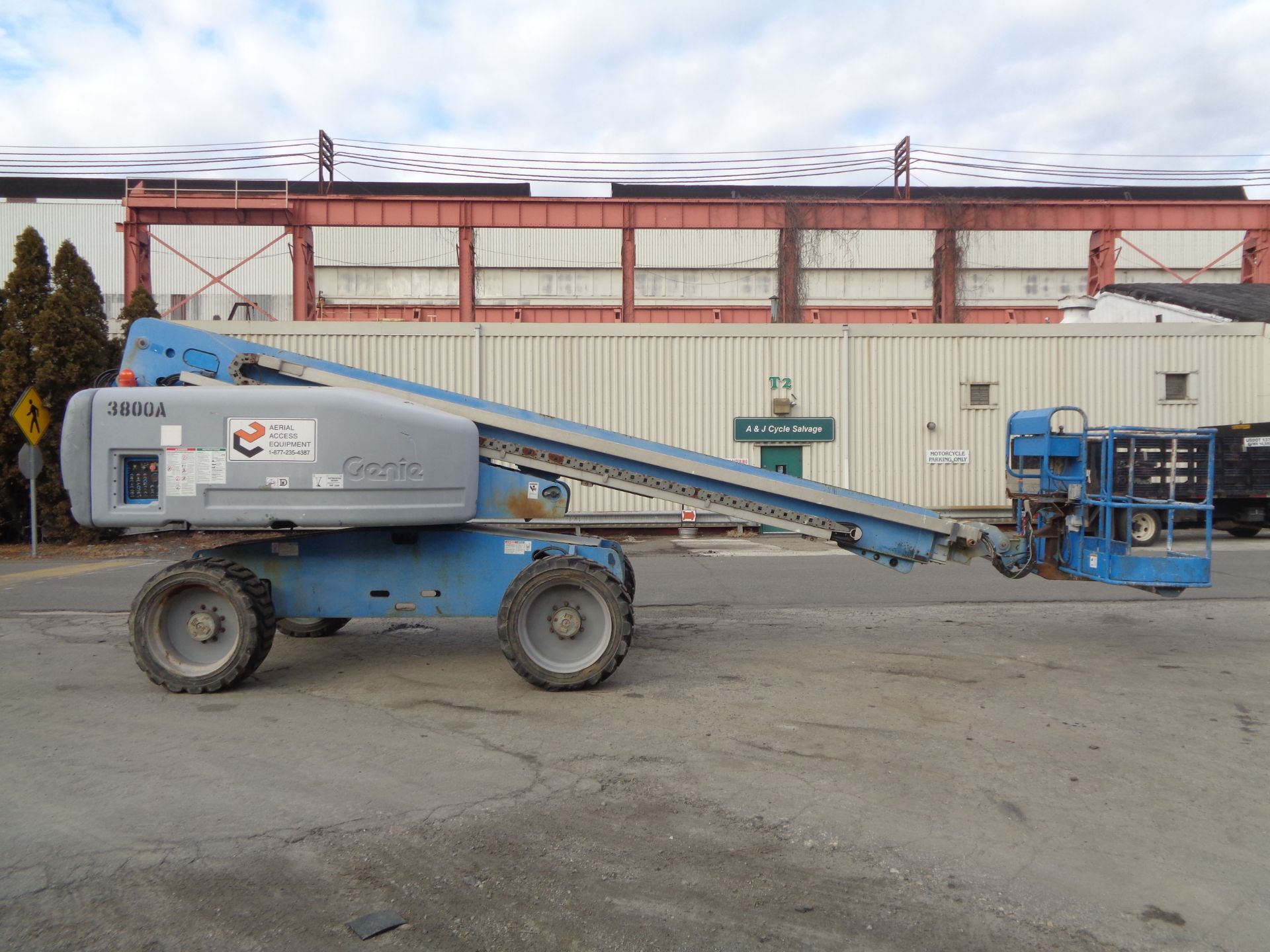 2006 Genie S-60 60ft Boom Lift - Image 8 of 16