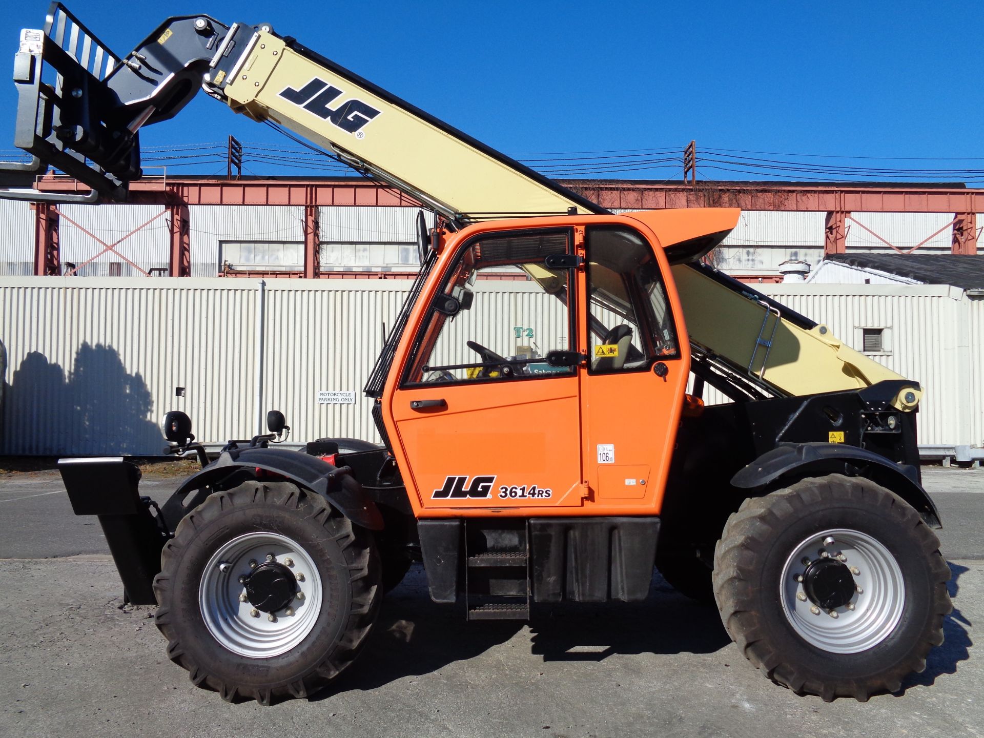 2016 JLG 3614RS 8,000lb Telescopic Forklift