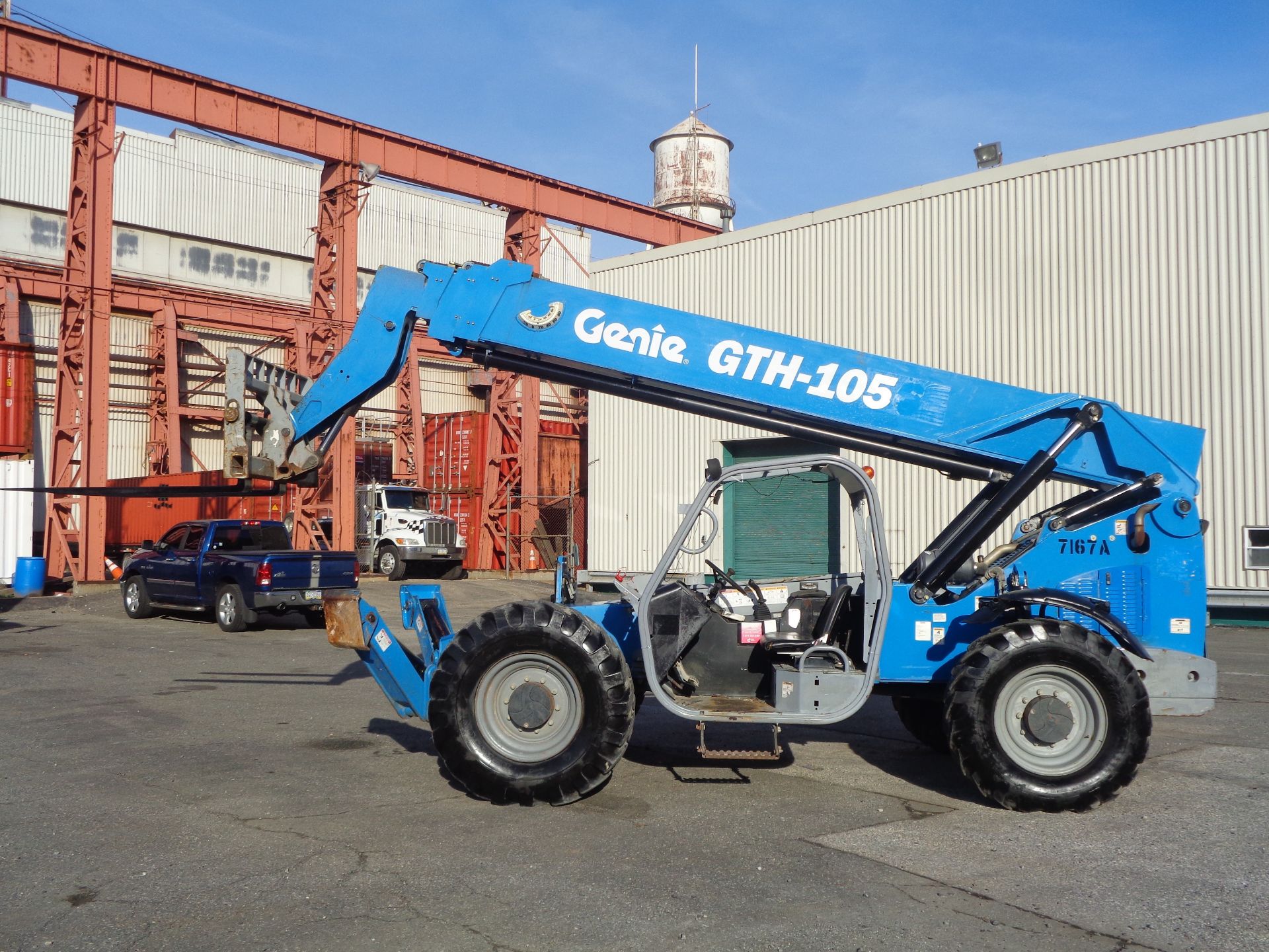 2013 Genie GTH1056 10,000lb Telescopic Forklift - Image 9 of 17