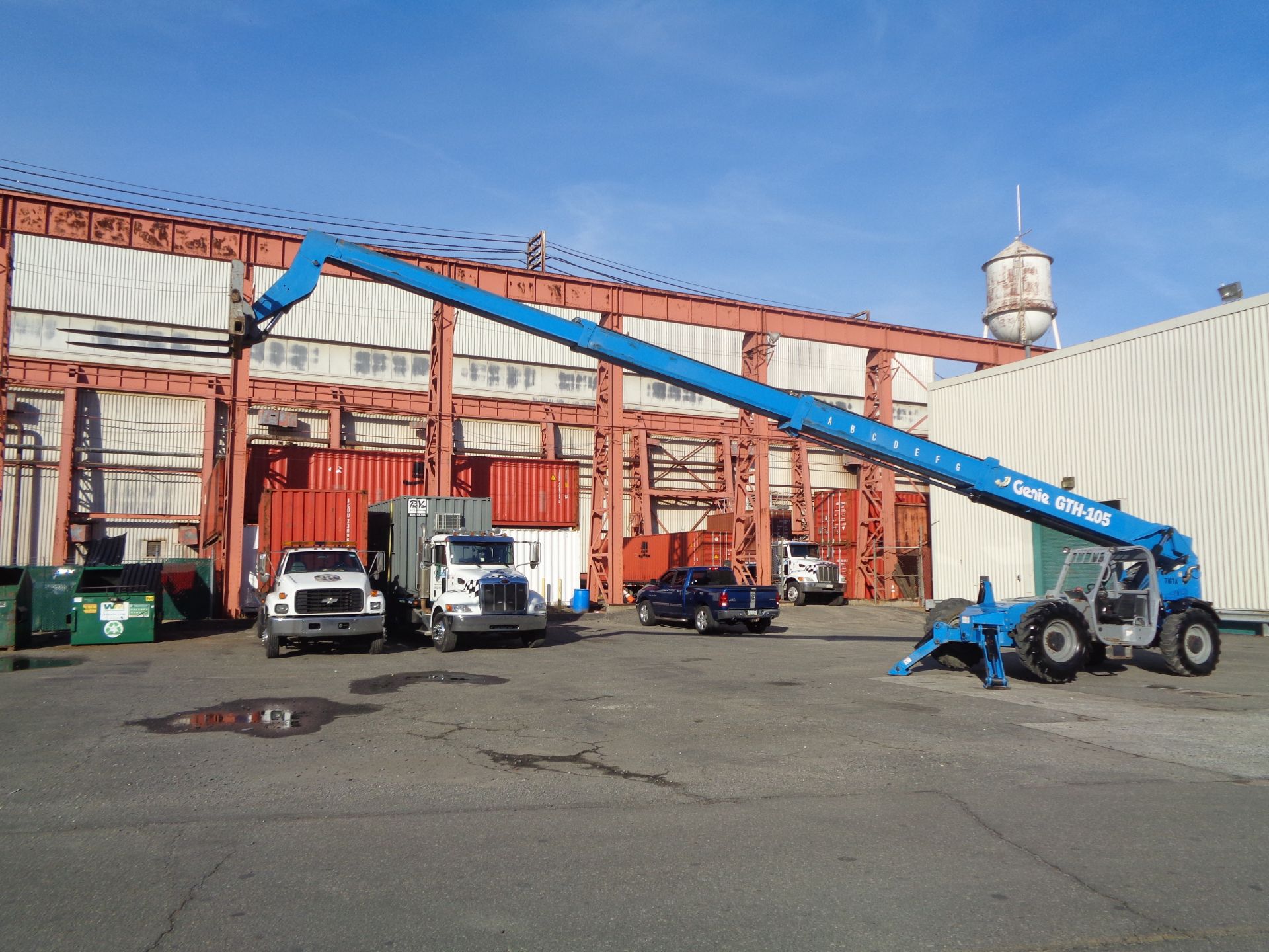 2013 Genie GTH1056 10,000lb Telescopic Forklift - Image 14 of 17