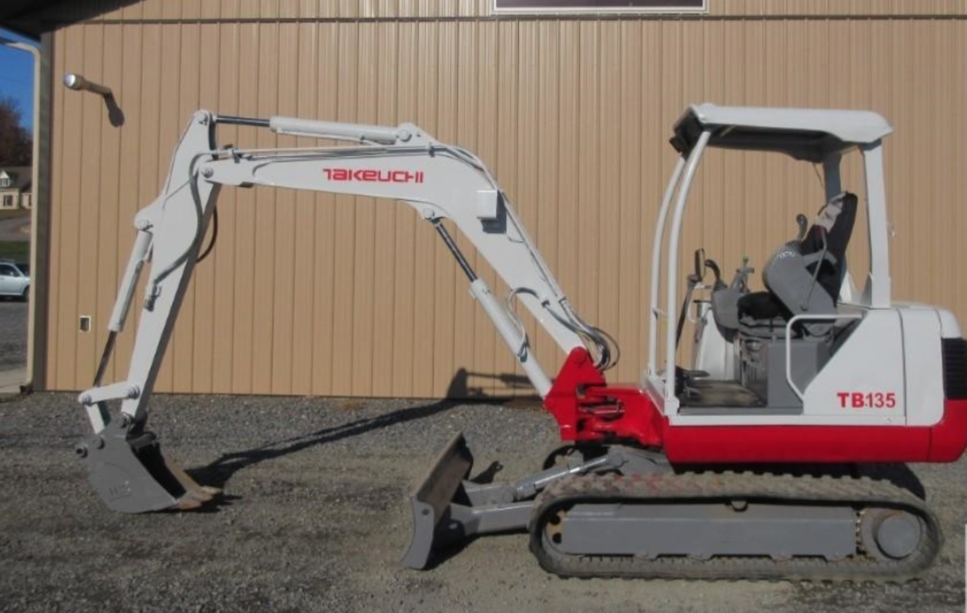 Takeuchi TB135 Mini Excavator - Image 10 of 12