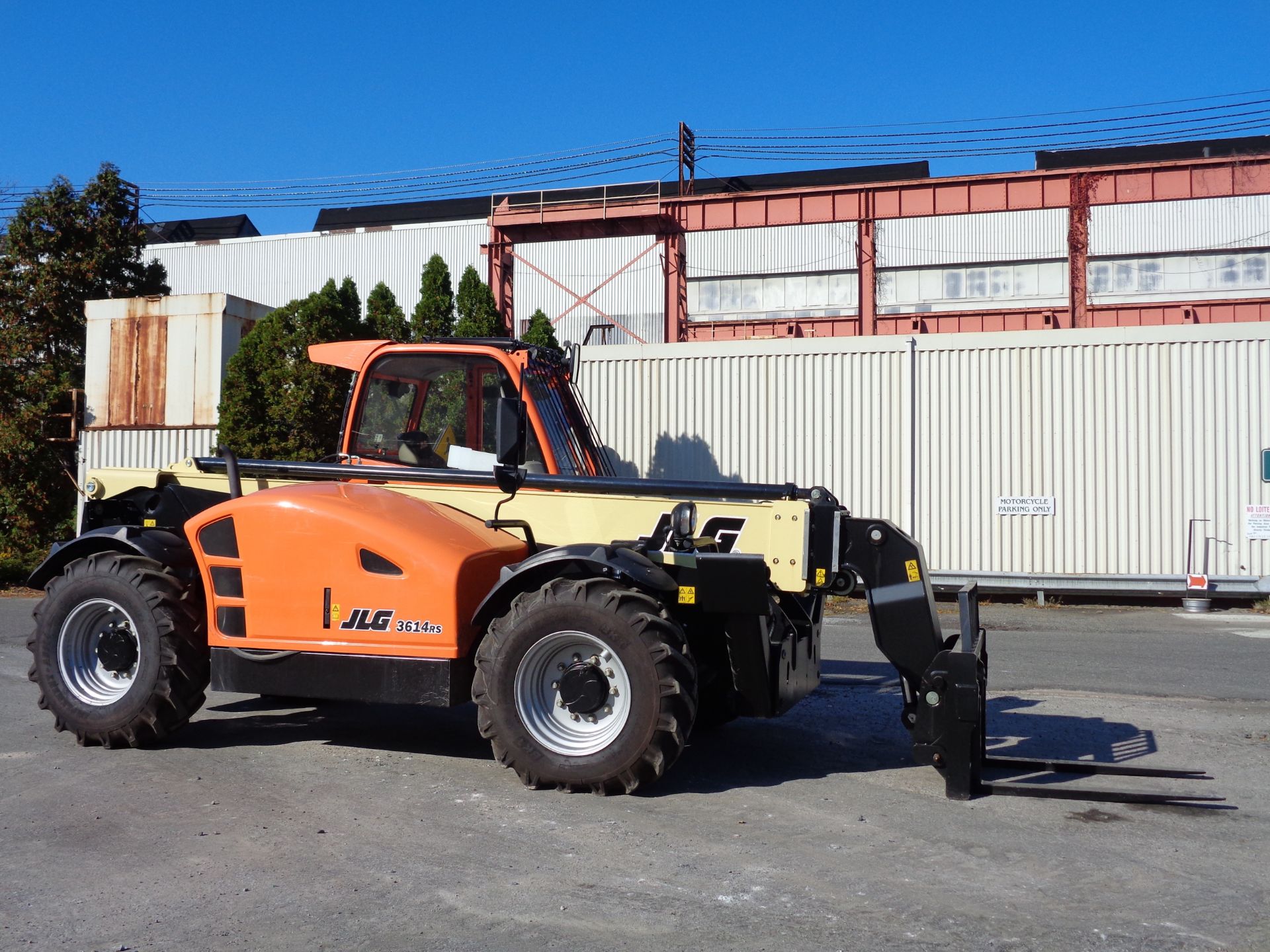 2016 JLG 3614RS 8,000lb Telescopic Forklift - Image 5 of 16