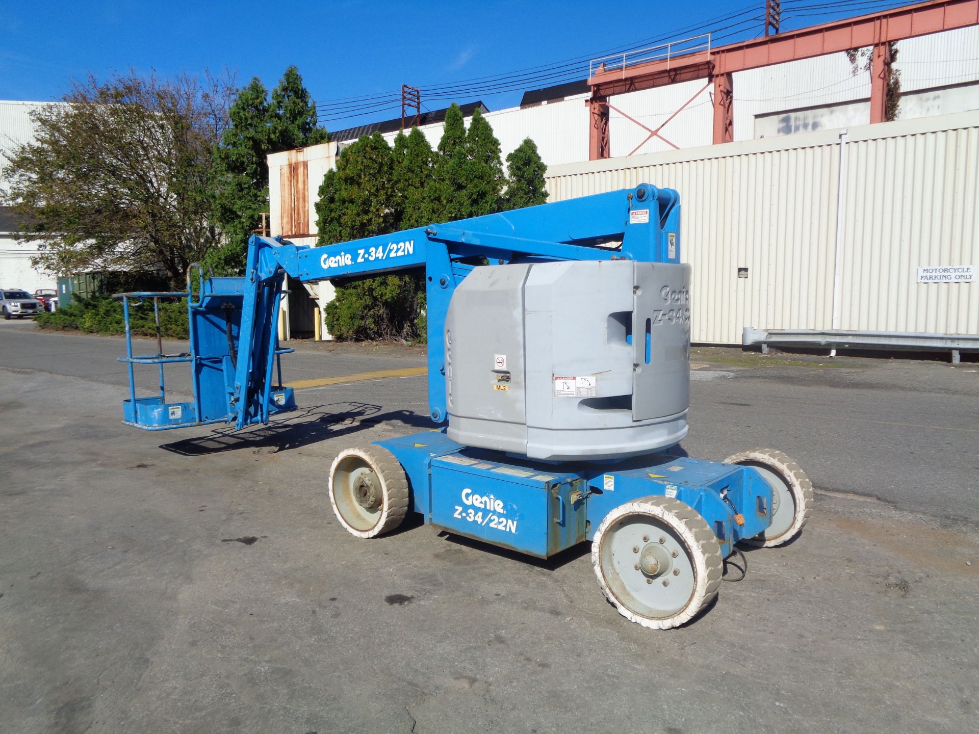 2011 Genie Z34/22N Electric 34ft Boom Lift - Image 9 of 24