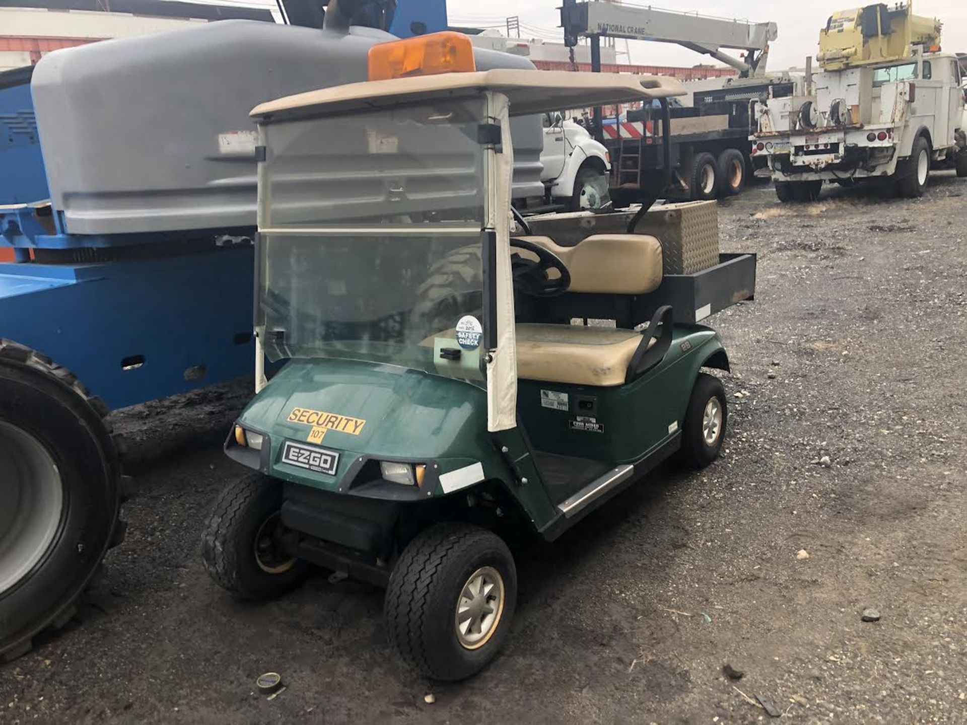 Golf Cart - Image 2 of 3