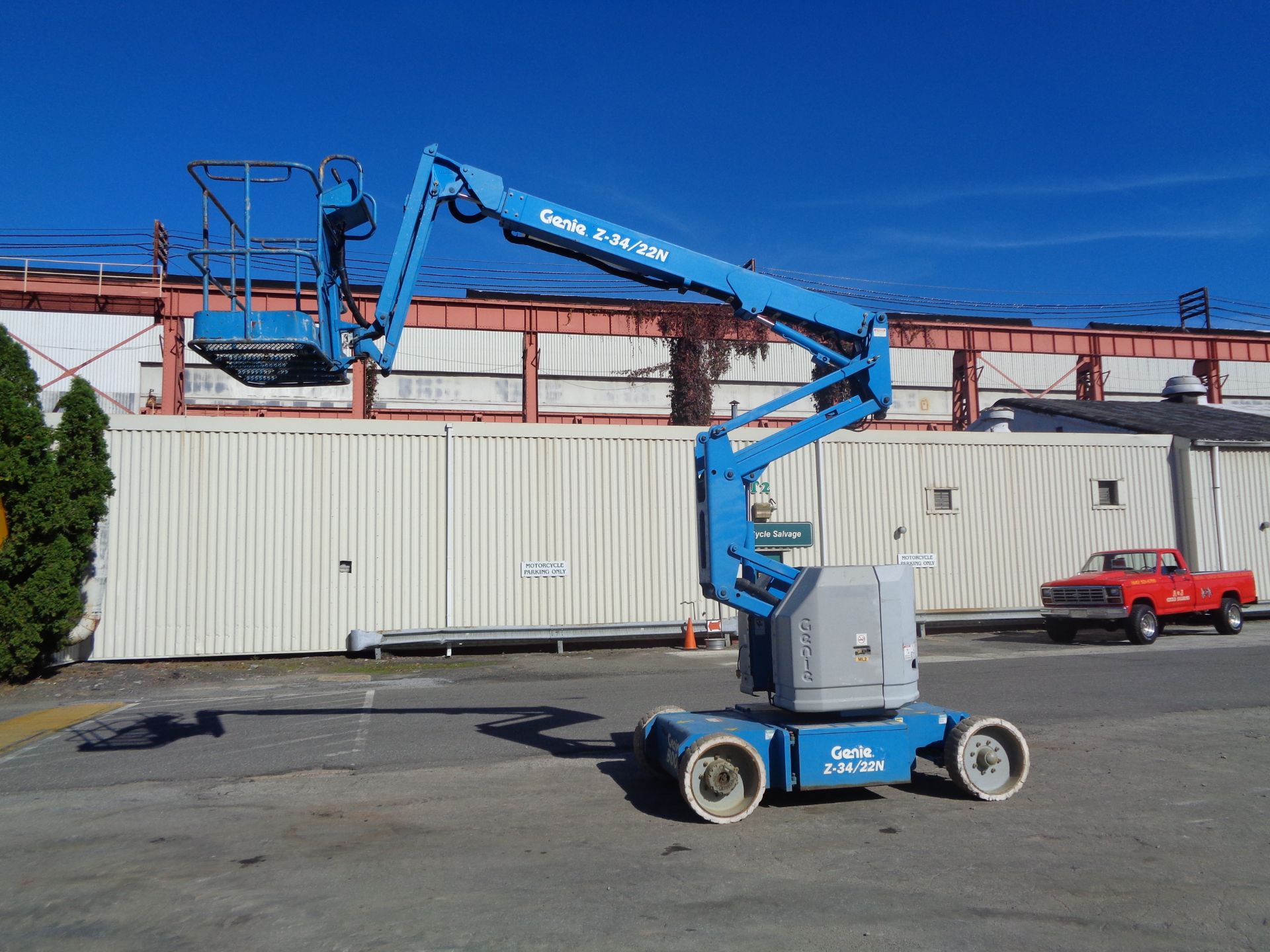 2011 Genie Z34/22N Electric 34ft Boom Lift - Image 17 of 24