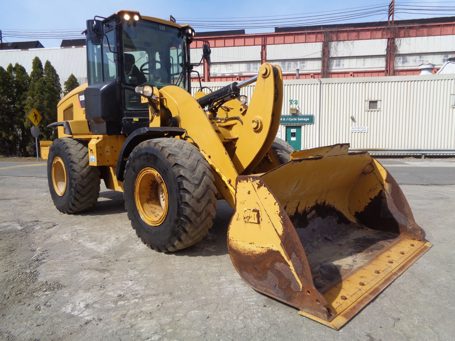 2017 Caterpillar 926M Wheel Loader - Image 7 of 19