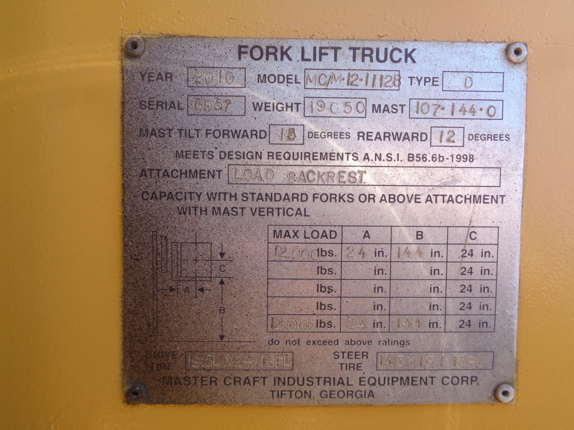 2010 Mastercraft MCM-12-11128 12,000 lb Rough Terrain Forklift - Image 17 of 17