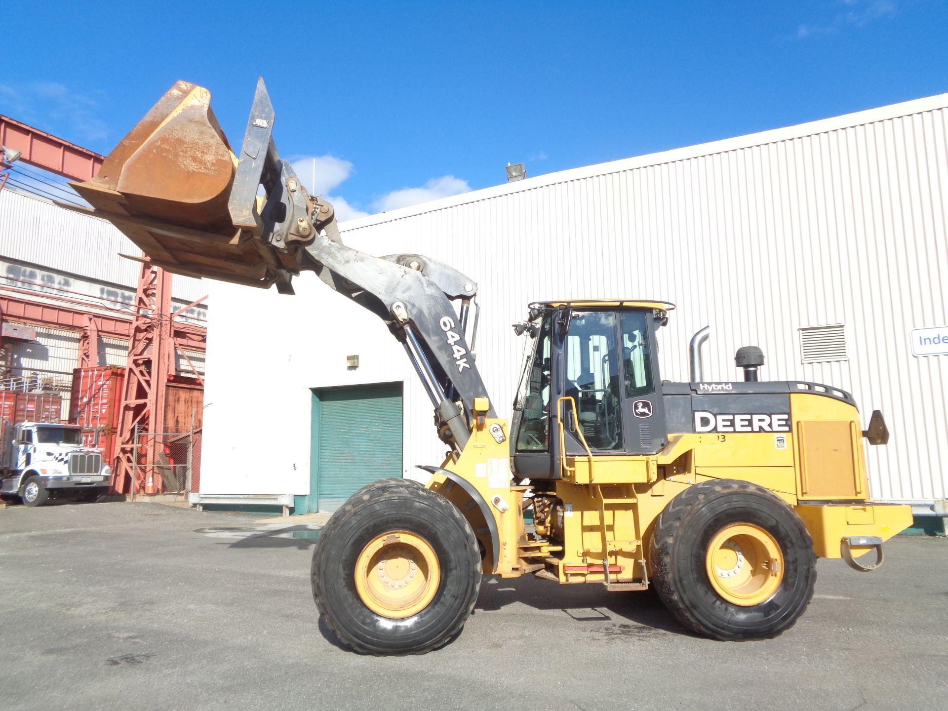 2016 John Deere 644K Wheel Loader with Bucket & Forks - Image 18 of 25