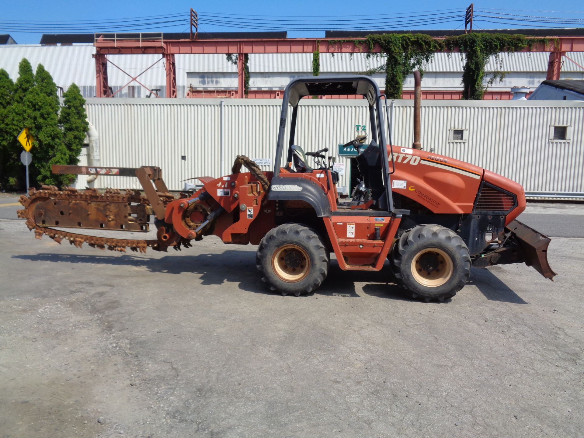 Ditch Witch RT70H Trencher - Image 2 of 8