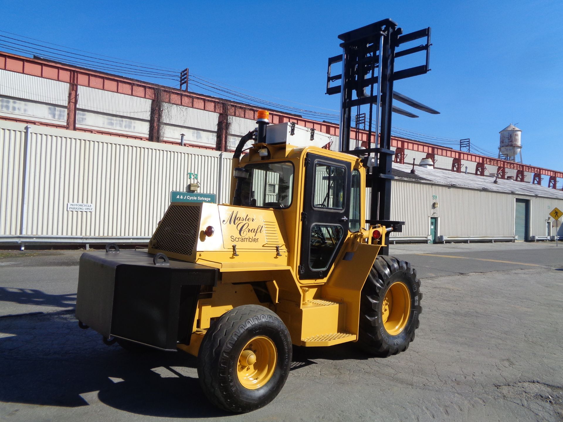 2010 Mastercraft MCM-12-11128 12,000 lb Rough Terrain Forklift - Image 9 of 17