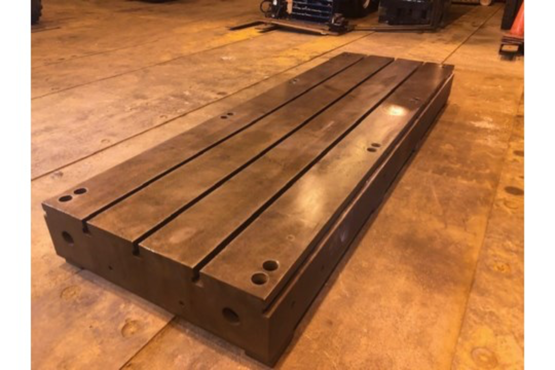T Slotted Floor Plate 144x48x12.5 - Image 2 of 5