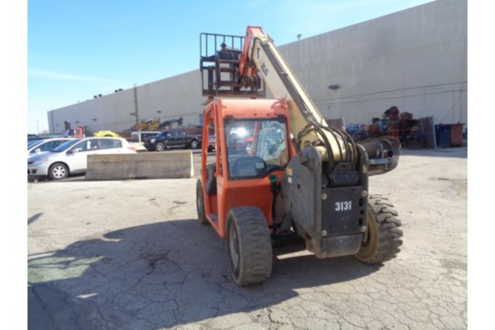 2009 JLG G5-18A 5,000lb Telescopic Forklift - Image 4 of 9