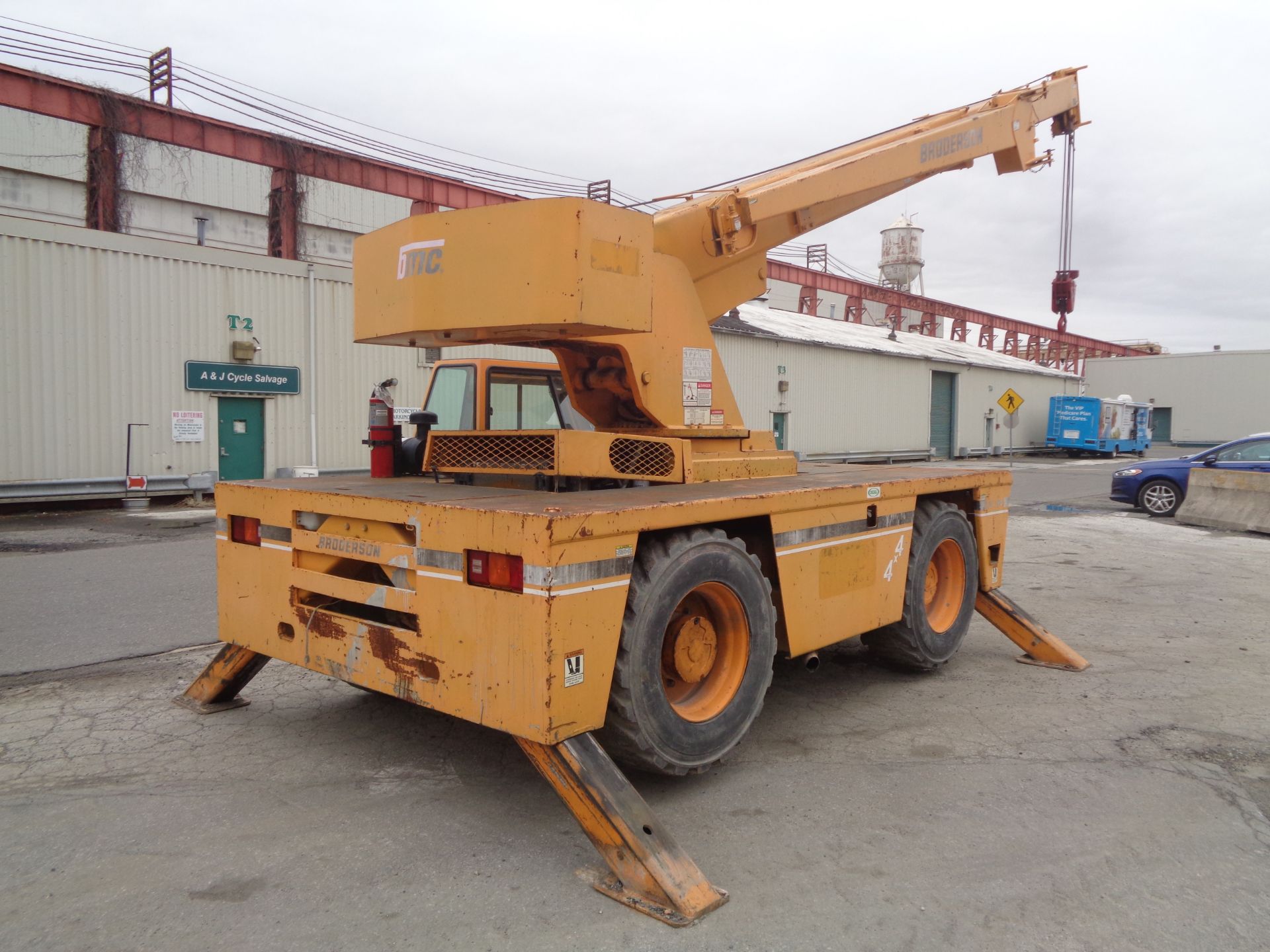 2005 Broderson IC200 2F 30,000lb Carry Deck Crane - Image 11 of 21