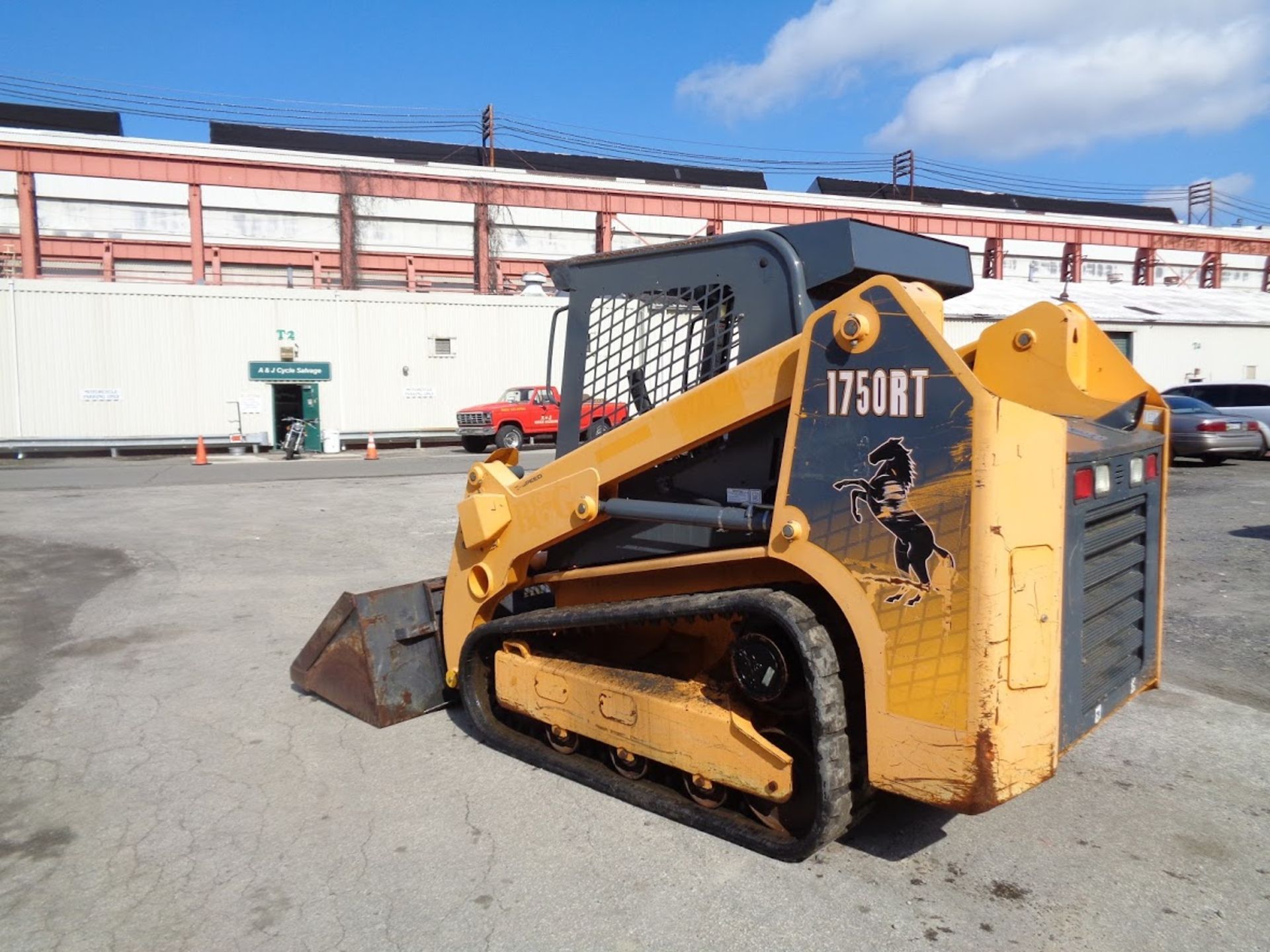 2012 Mustang 1750RT Skid Steer - Image 3 of 8