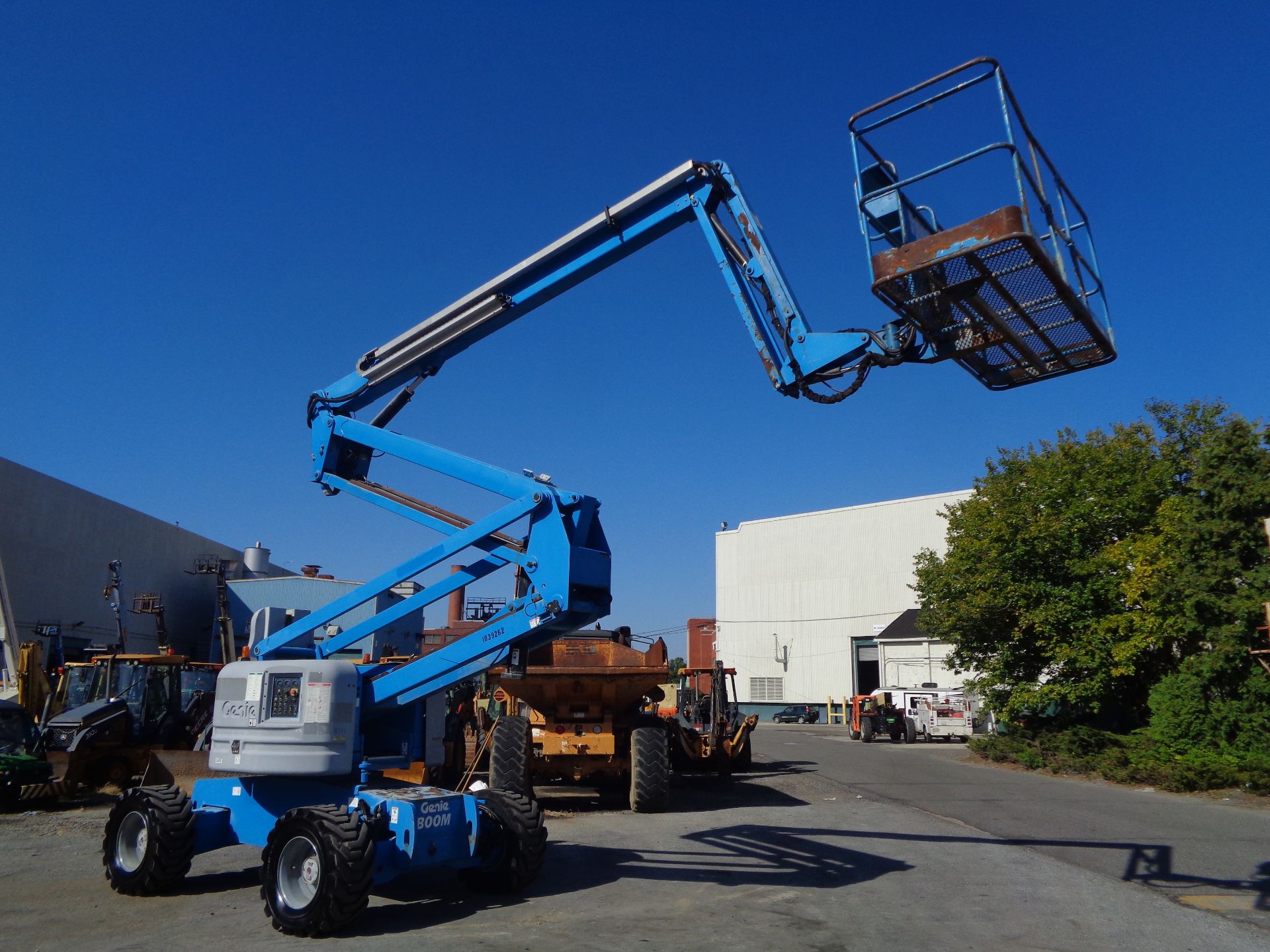 2008 Genie Z60 34 Articulating Boom Man Aerial Lift - Image 16 of 20