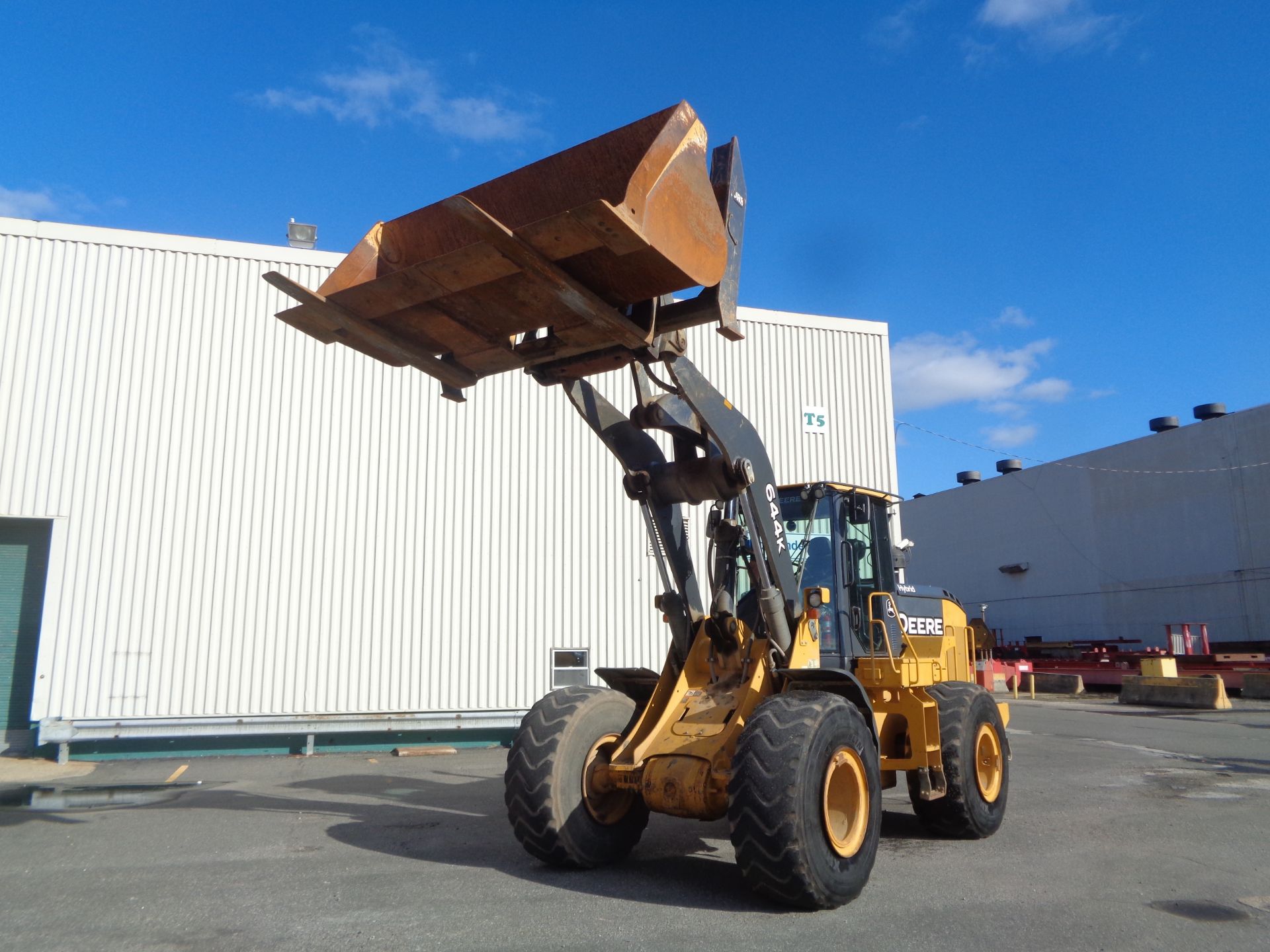 2016 John Deere 644K Wheel Loader with Bucket & Forks - Image 20 of 25