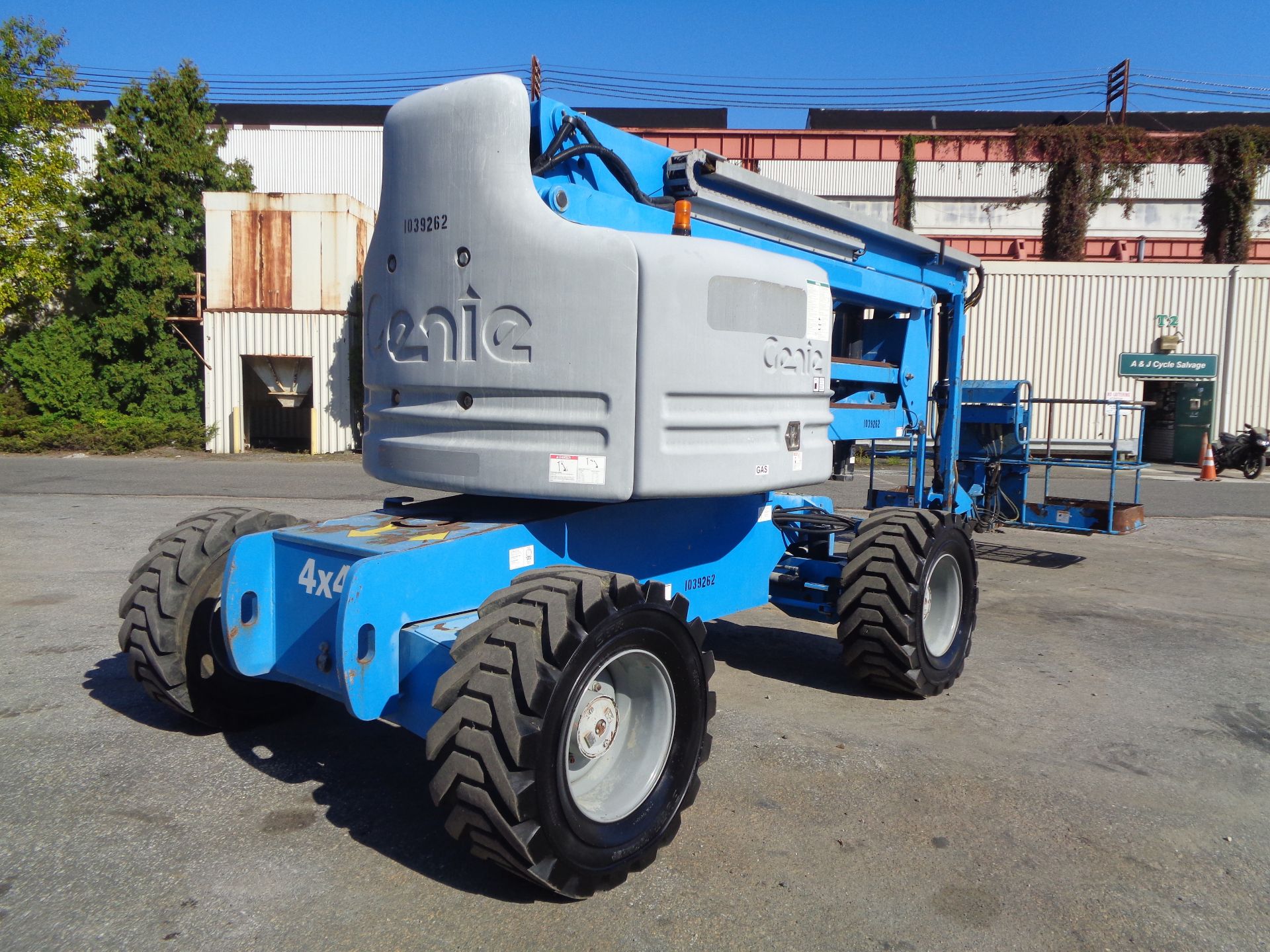 2008 Genie Z60 34 Articulating Boom Man Aerial Lift - Image 6 of 20