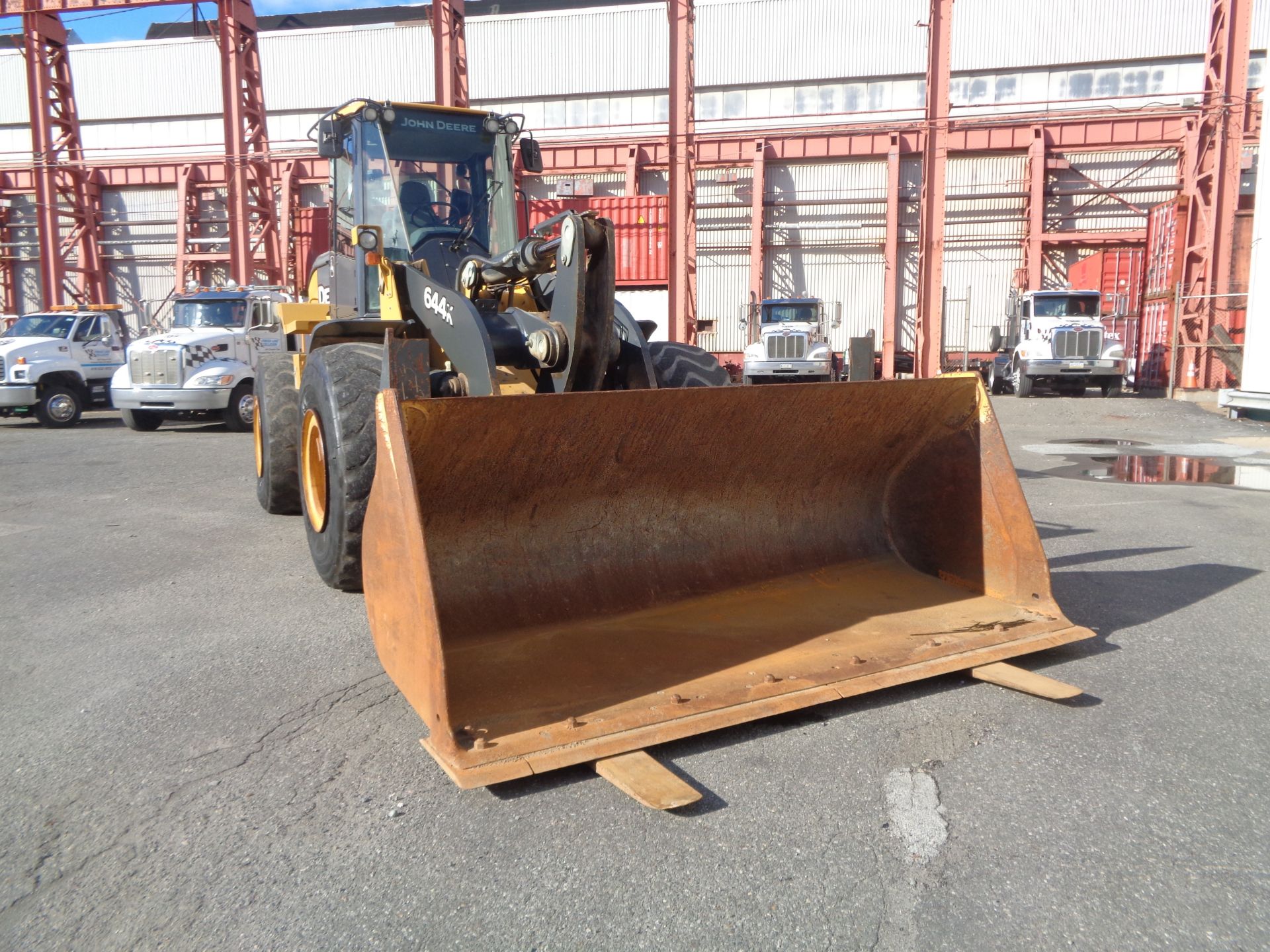 2016 John Deere 644K Wheel Loader with Bucket & Forks - Image 7 of 25