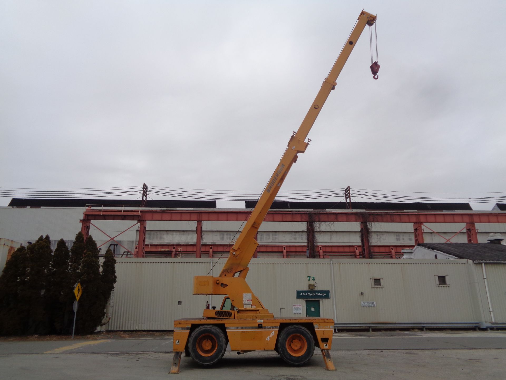 2005 Broderson IC200 2F 30,000lb Carry Deck Crane - Image 18 of 21