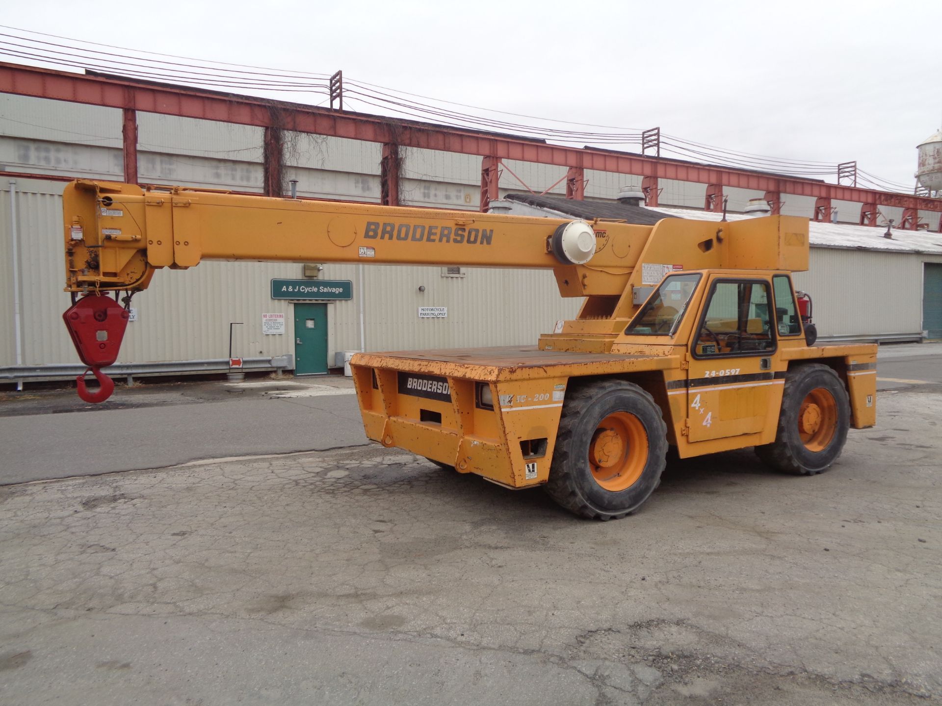 2005 Broderson IC200 2F 30,000lb Carry Deck Crane - Image 2 of 21