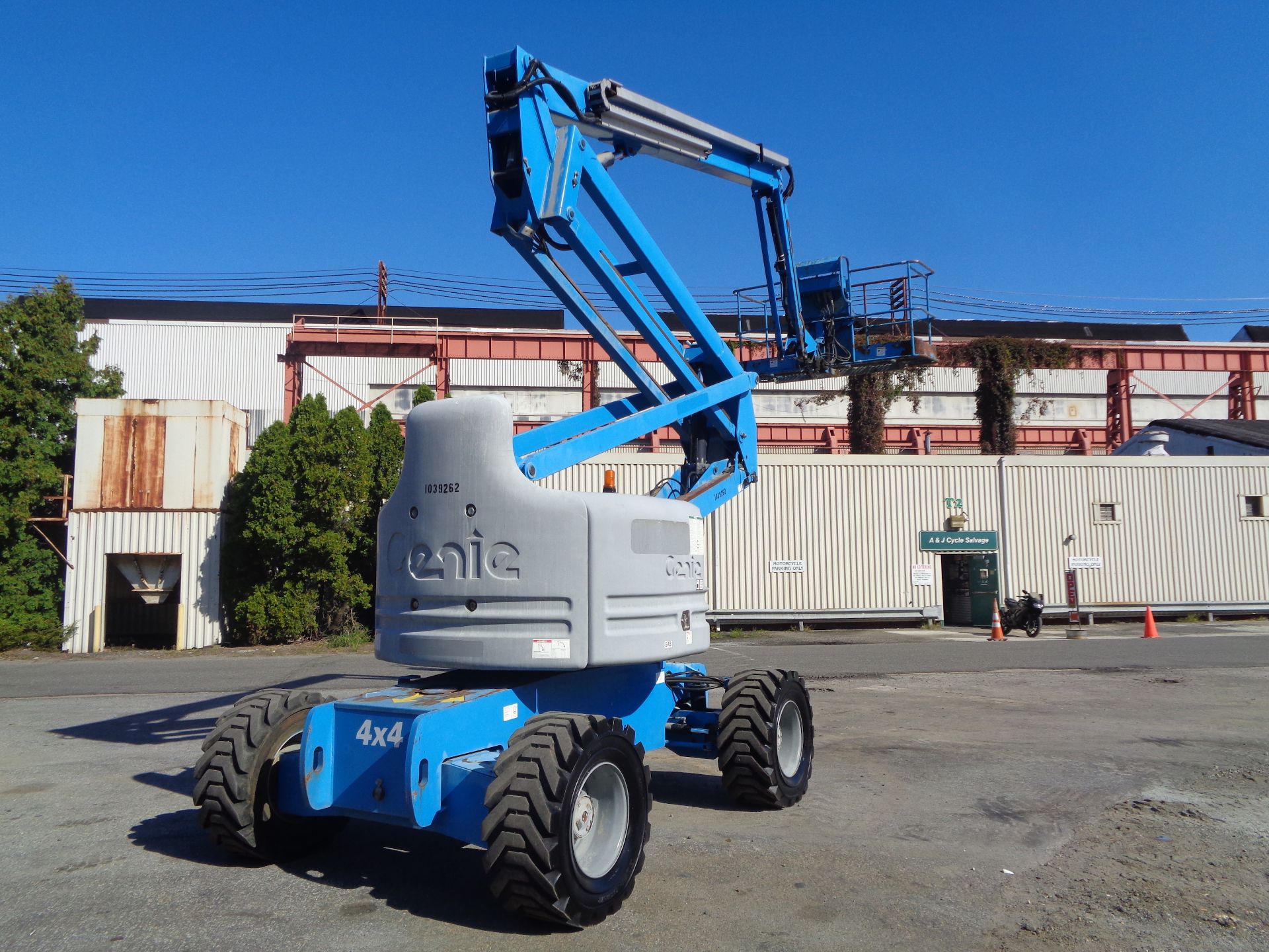 2008 Genie Z60 34 Articulating Boom Man Aerial Lift - Image 12 of 20