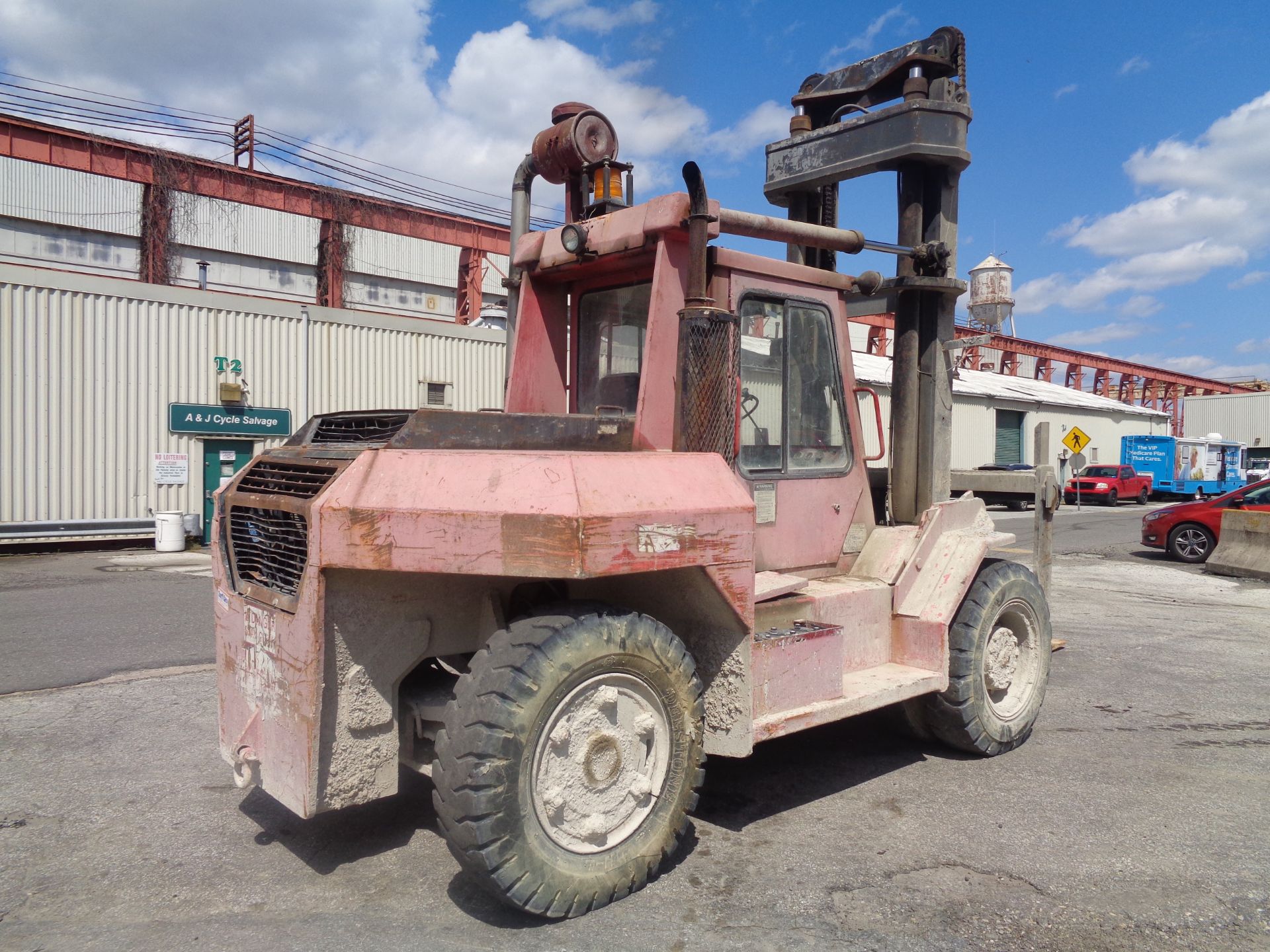 Taylor TE200S 20,000 lb Forklift - Image 3 of 10