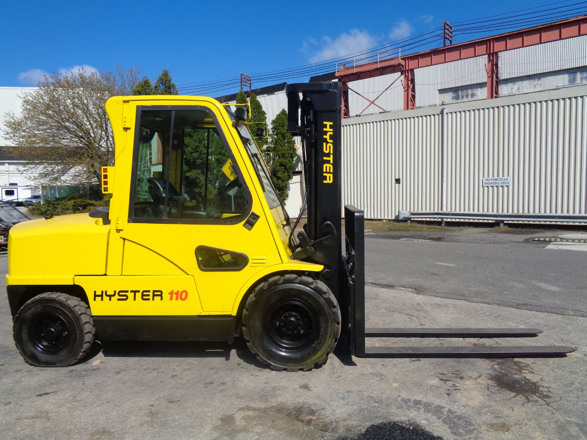 Hyster H110XM 10,000 lb Forklift - Image 7 of 17