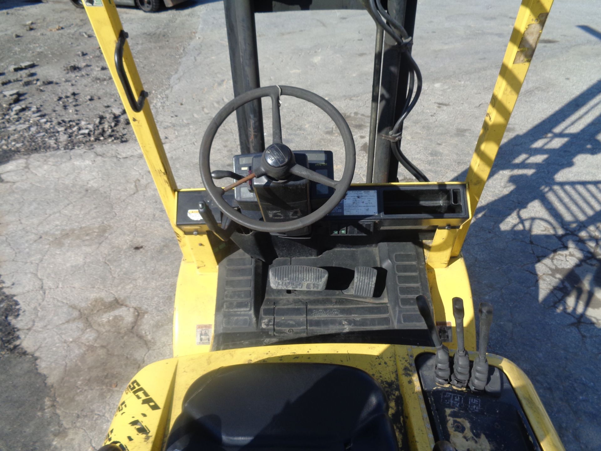 Hyster H65XM 6,500 lb Forklift - Image 14 of 15