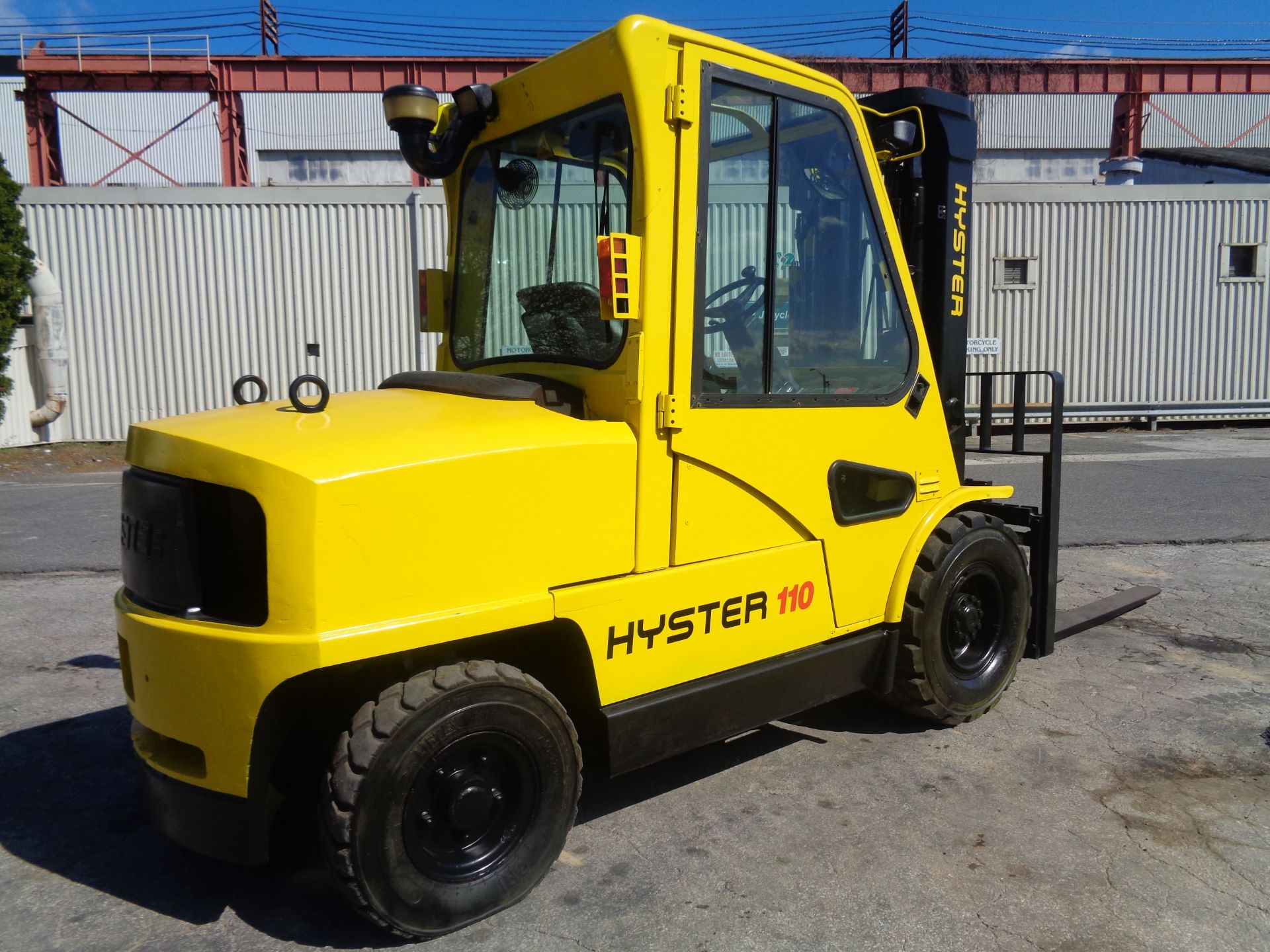 Hyster H110XM 10,000 lb Forklift - Image 9 of 17
