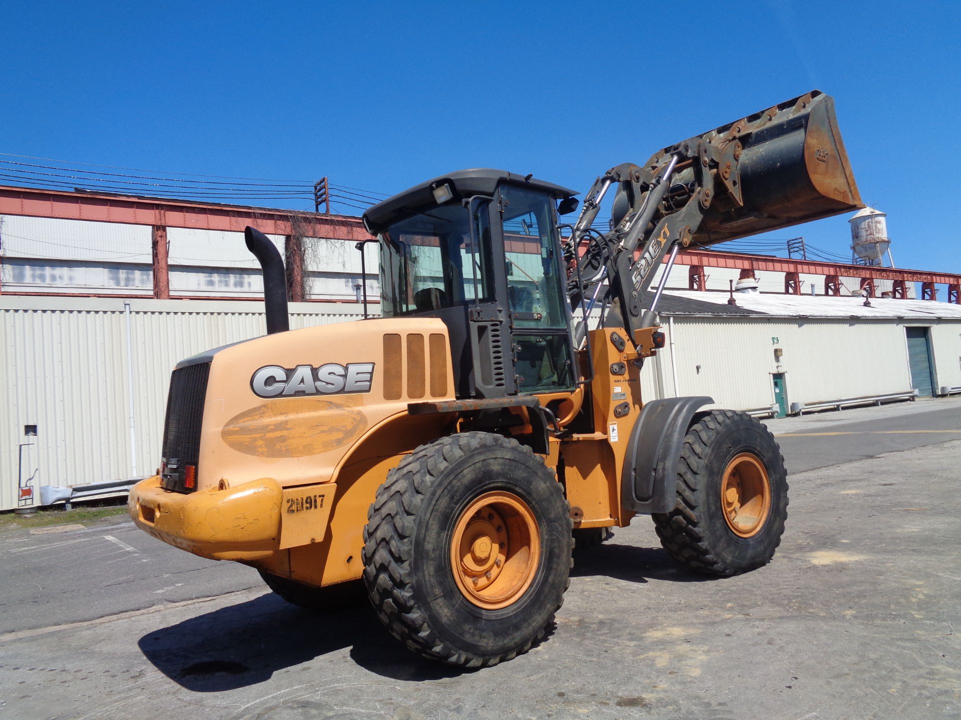 2013 Case 512E Wheel Loader - Image 9 of 11