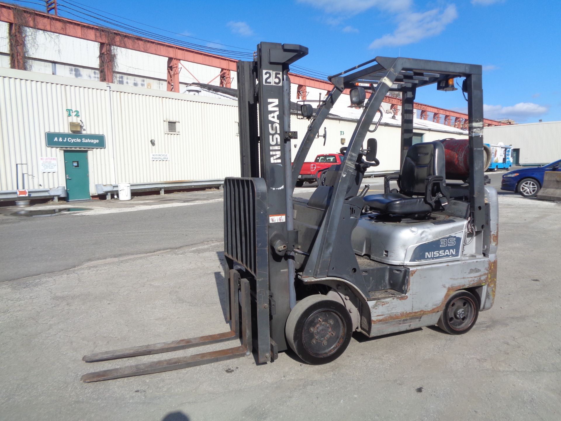 Nissan MCPL01A18LV 3500 lb Forklift - Image 7 of 16