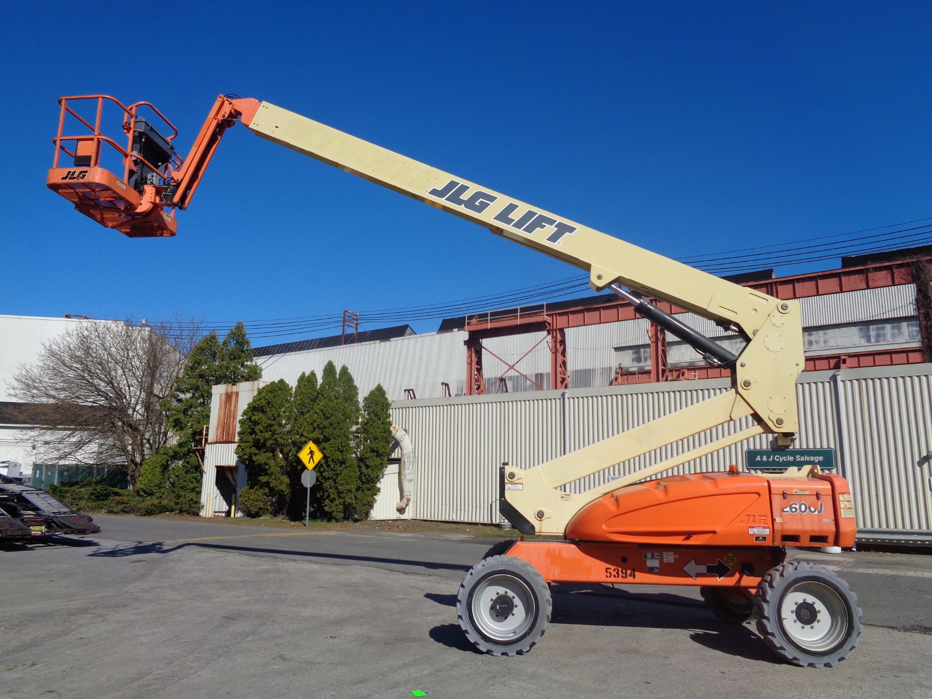 2011 JLG E600J Boom Lift - Image 4 of 8