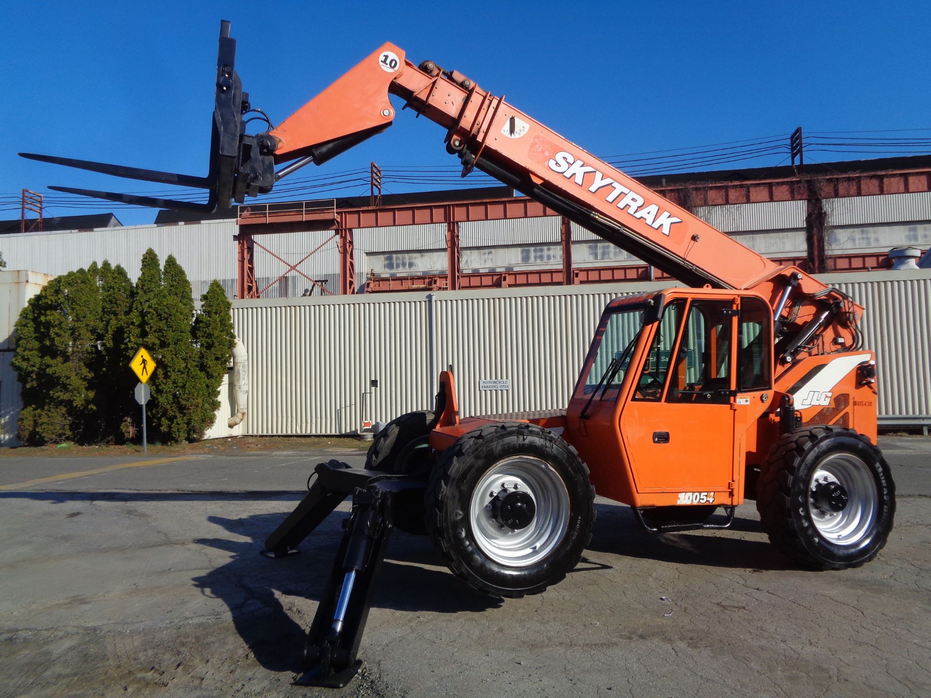 2012 SkyTrak 10054 10000lb Telescopic Forklift - Image 12 of 23