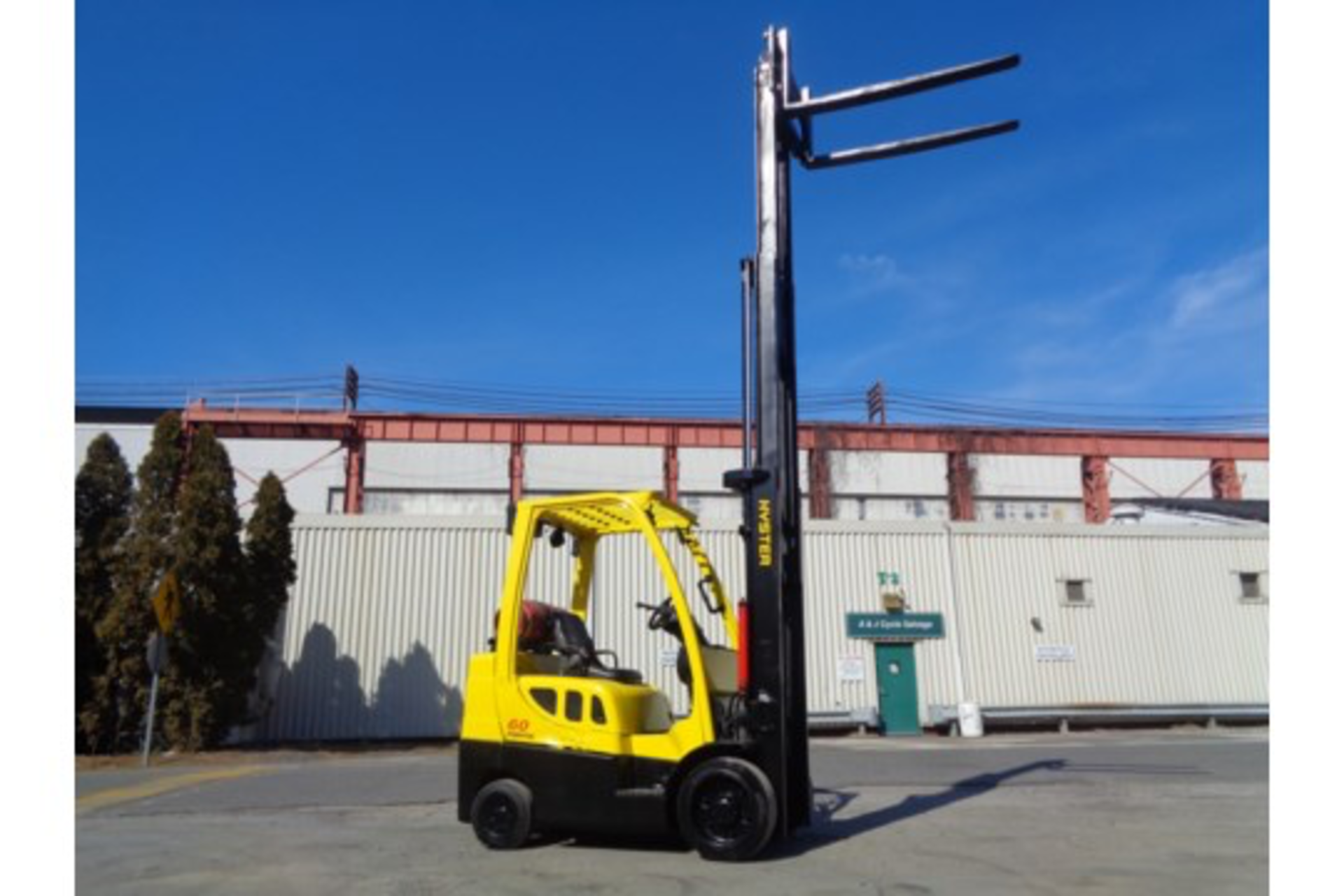 2014 Hyster S60FT 6000lb Forklift - Image 15 of 17