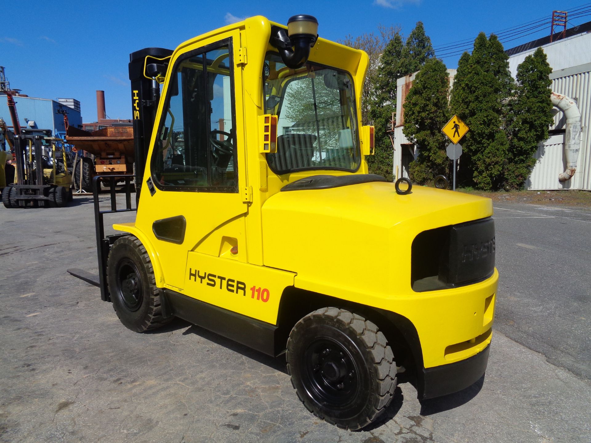 Hyster H110XM 10,000 lb Forklift - Image 5 of 17