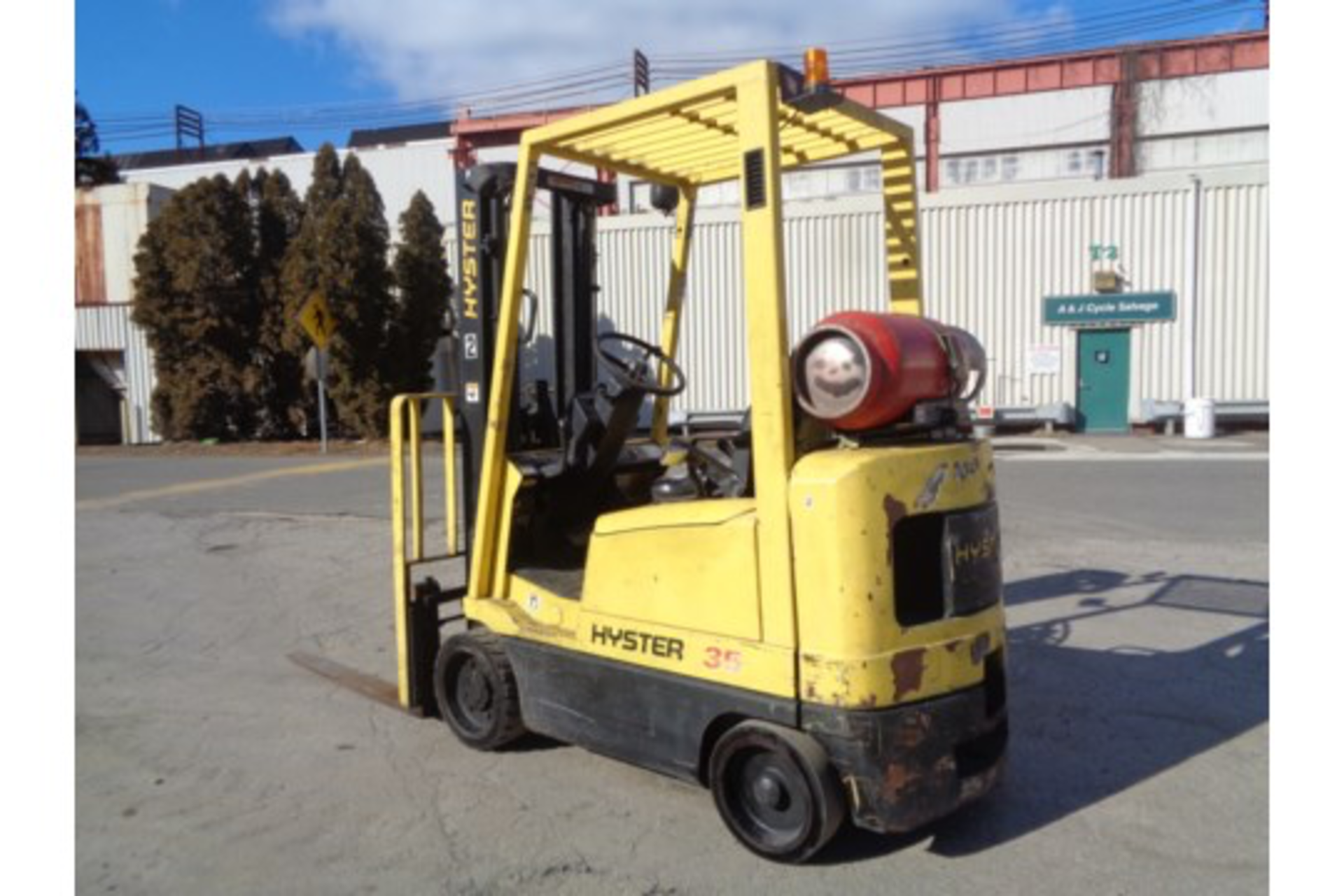 Hyster S35XM 3,500 lb Forklift - Image 9 of 15