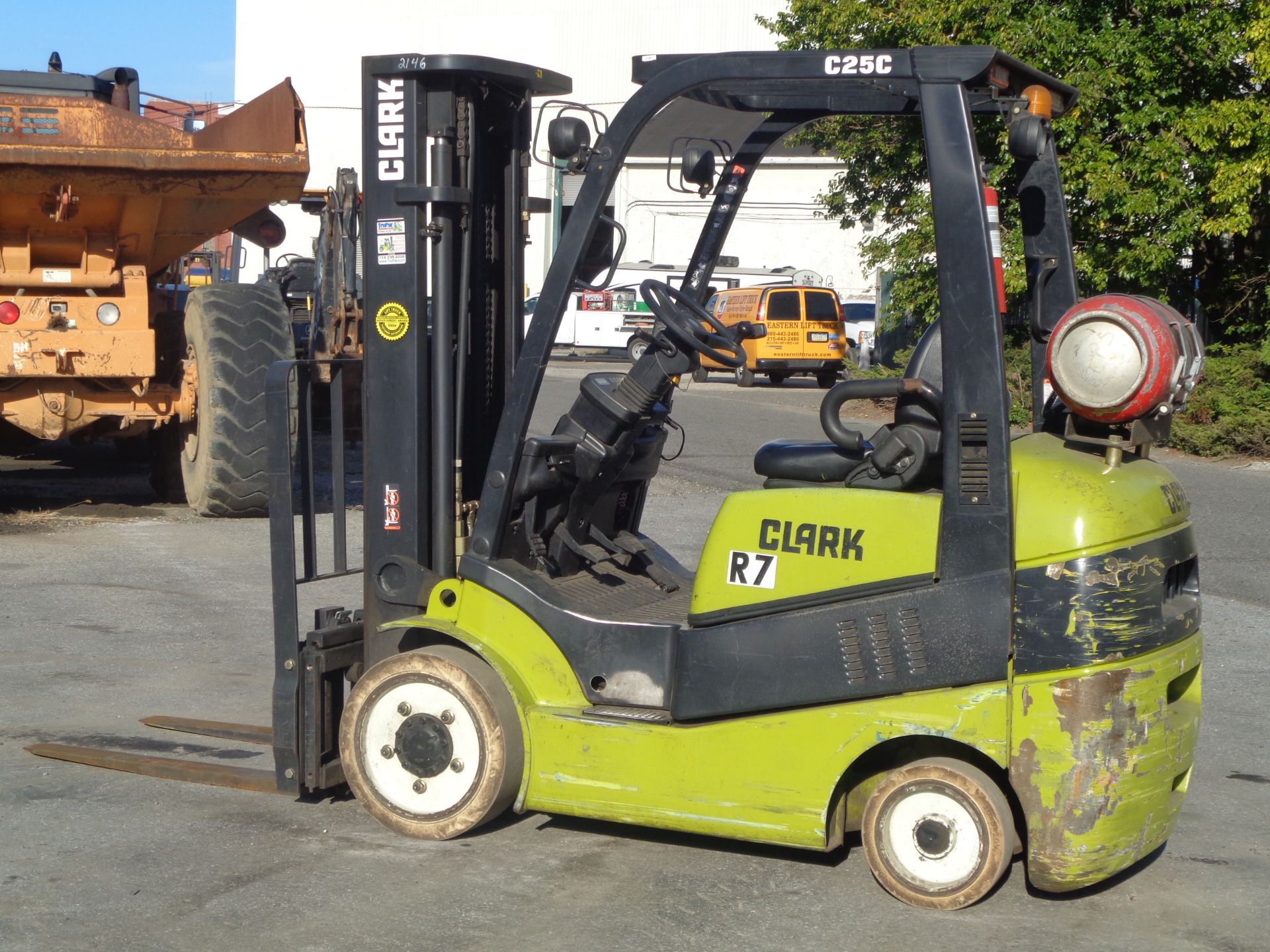 2014 Clark C25CL 5,000lbs Forklift - Image 4 of 21