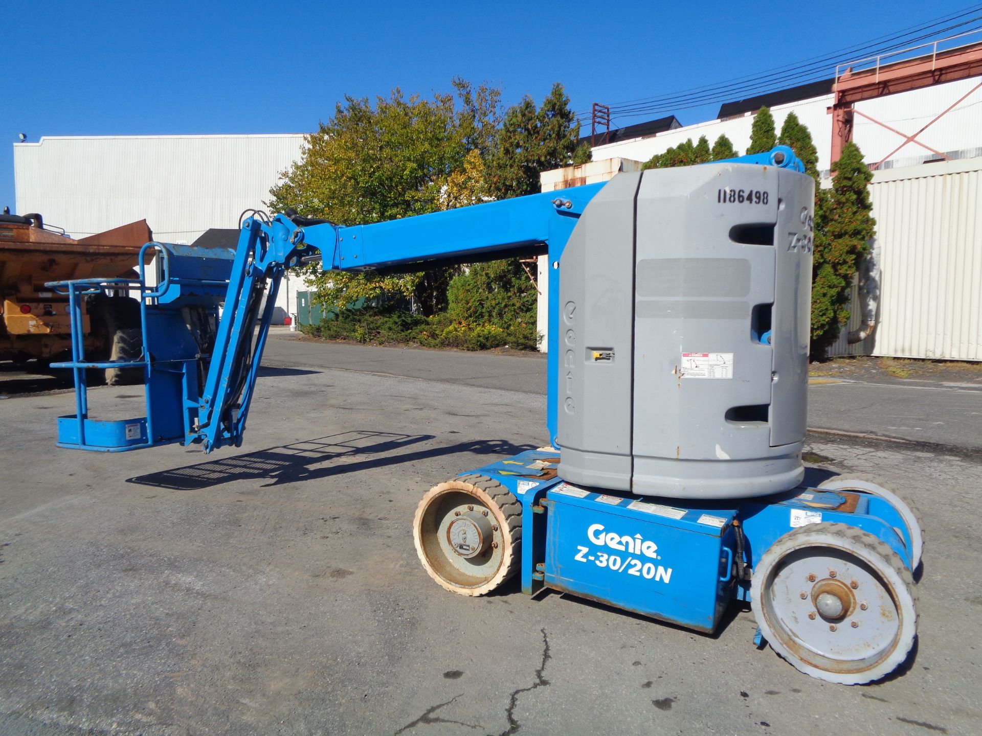 2011 Genie Z30 20N Boom Lift - Image 9 of 24