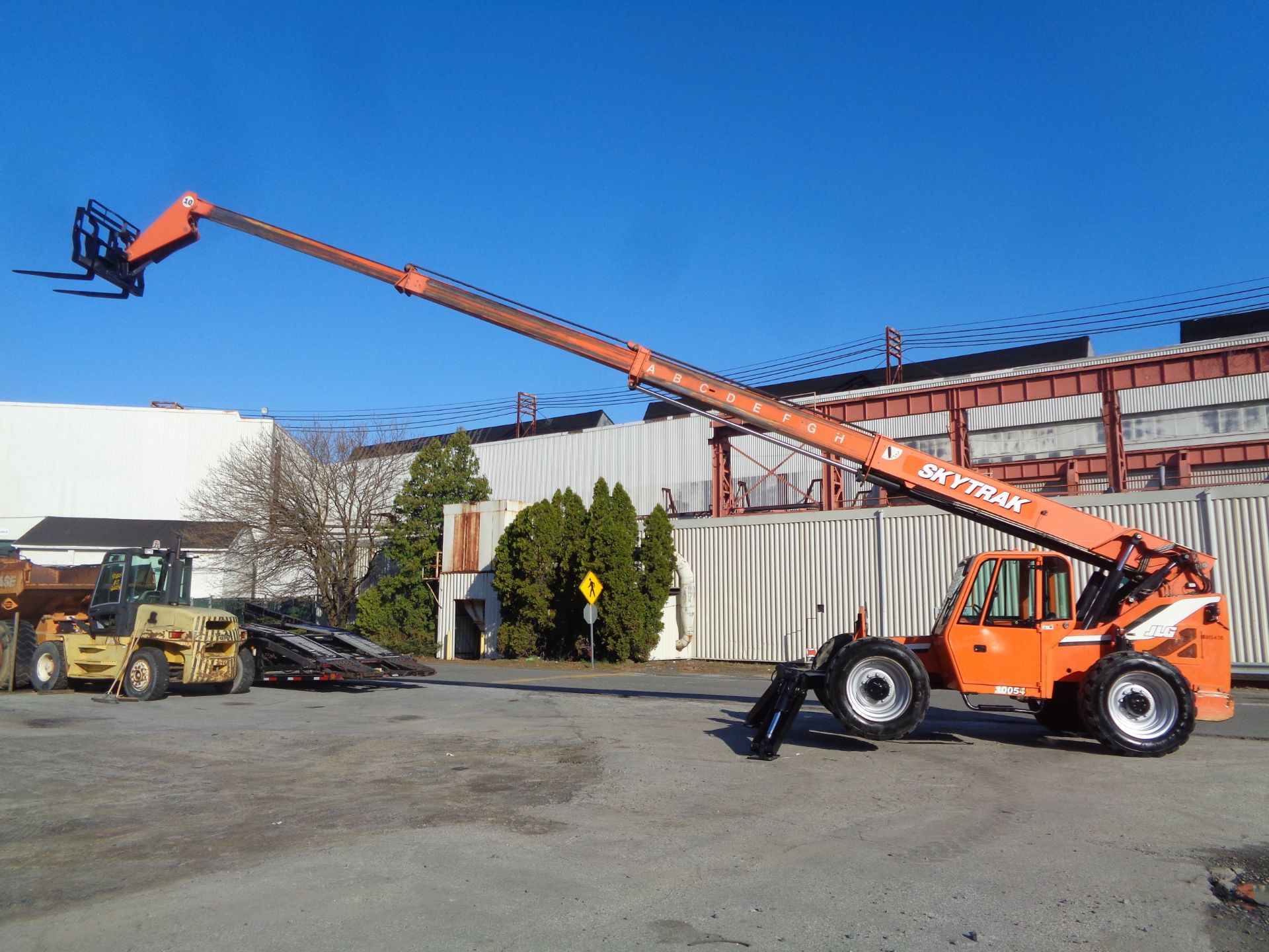 2012 SkyTrak 10054 10000lb Telescopic Forklift - Image 18 of 23