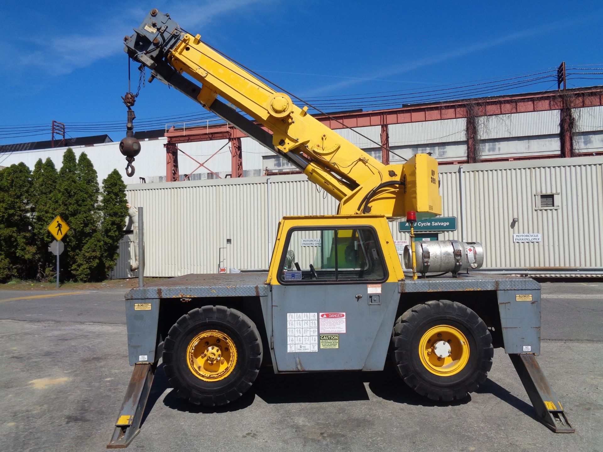 Grove AP-308 Carry Deck Crane - Image 2 of 10