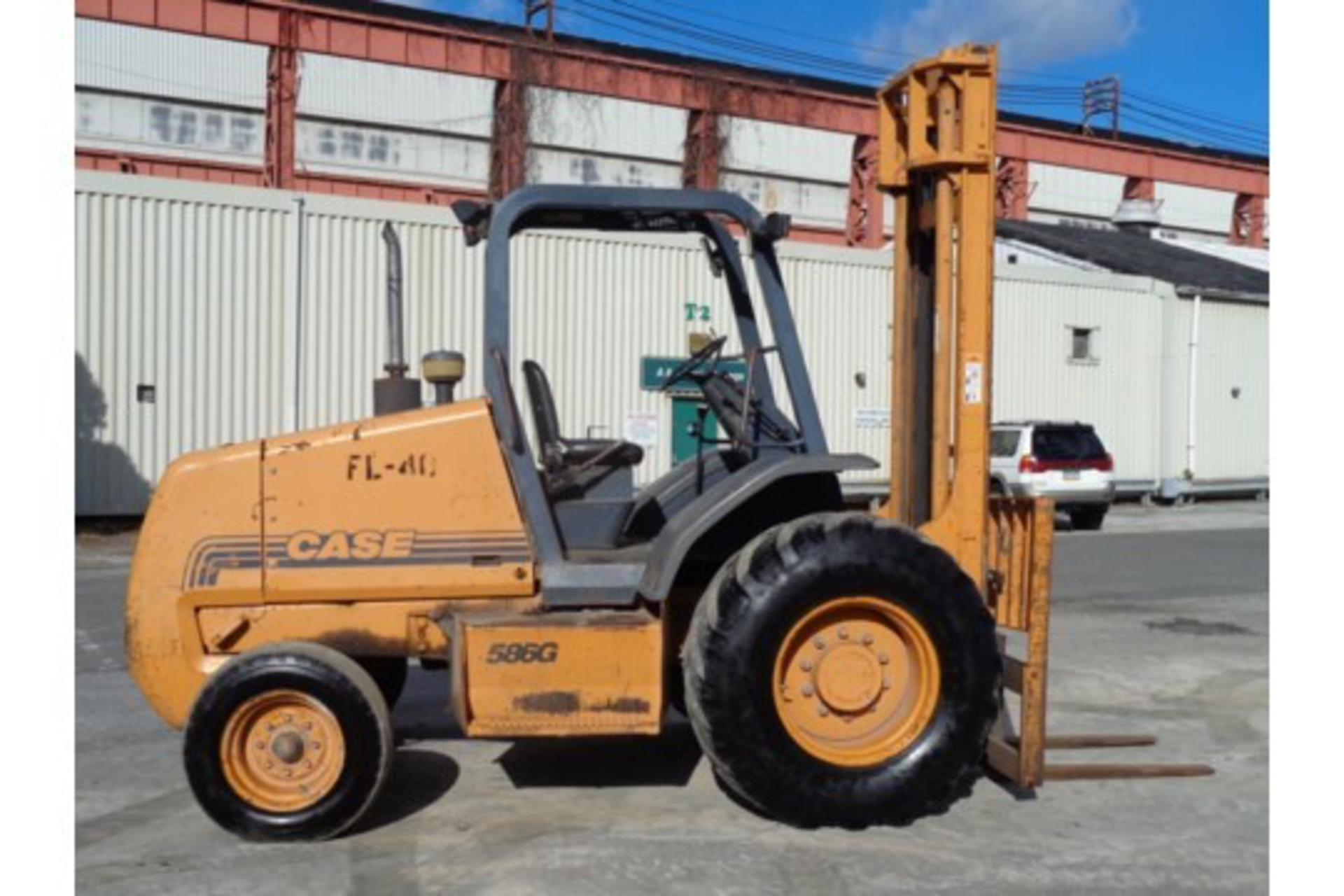 Case 580G 6000lb Rough Terrain Forklift