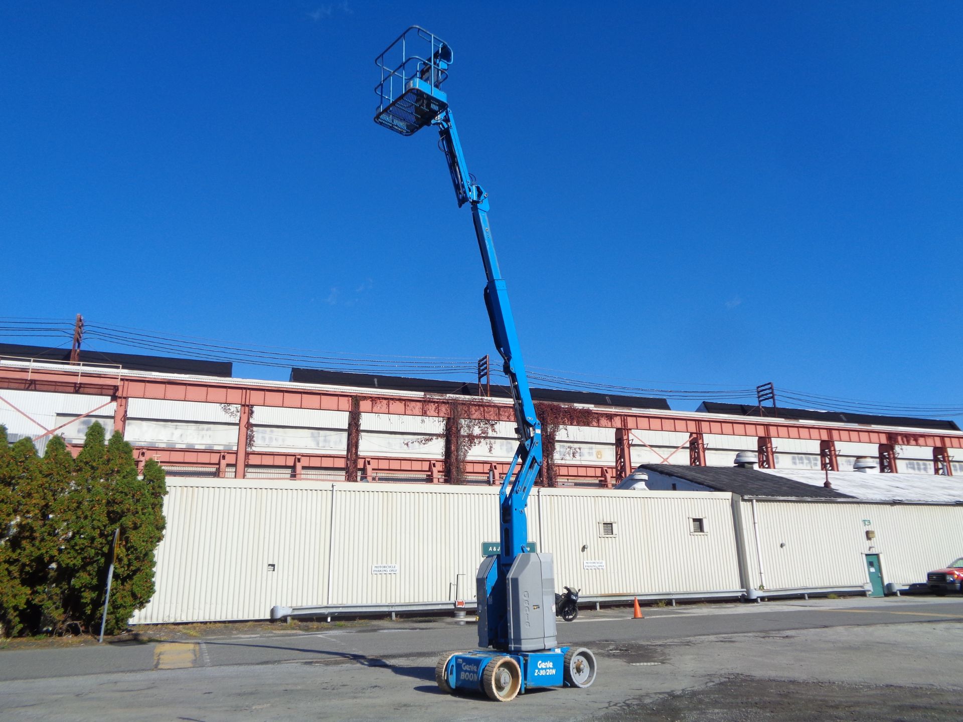 2011 Genie Z30 20N Boom Lift - Image 18 of 24