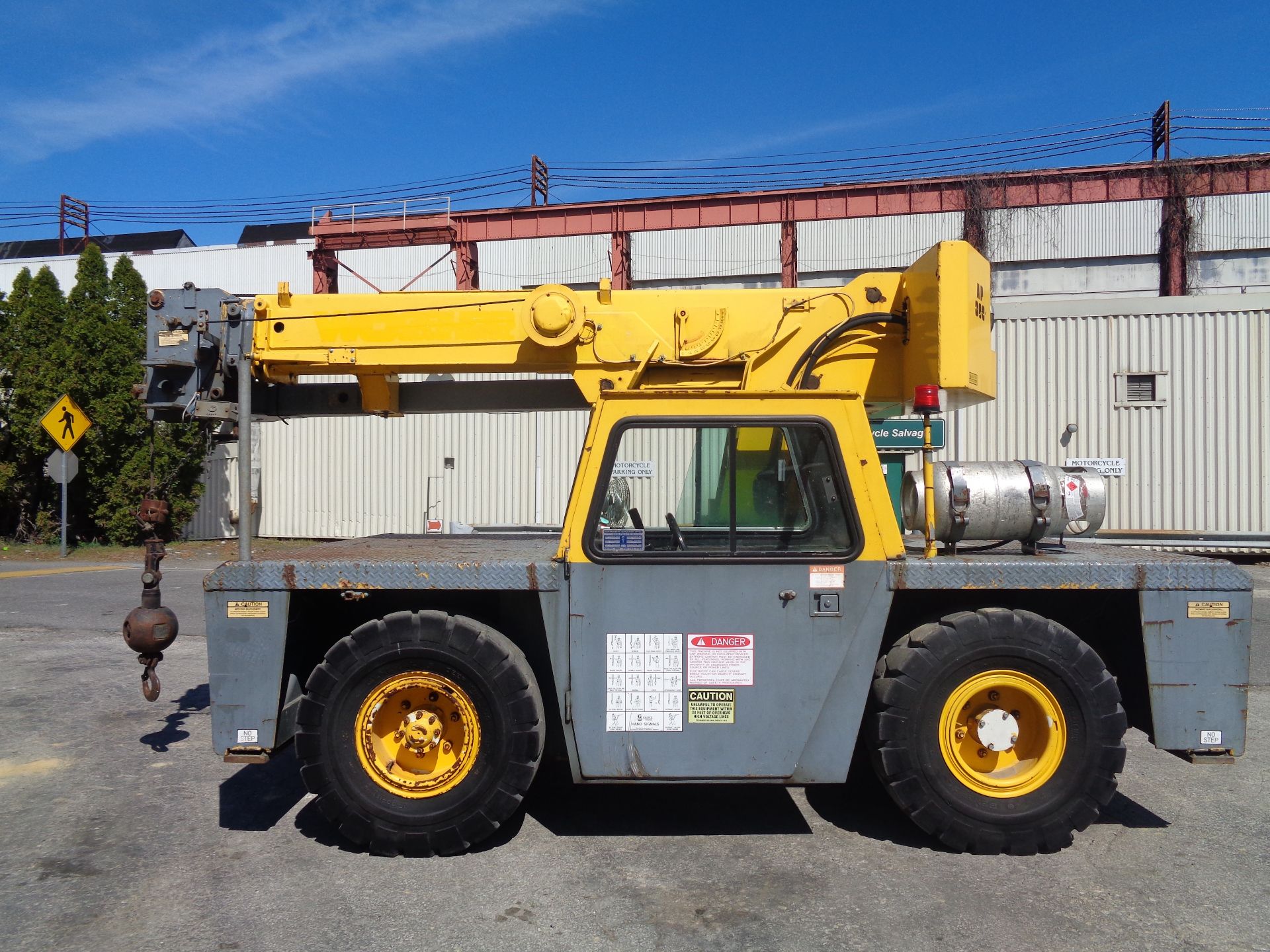 Grove AP-308 Carry Deck Crane