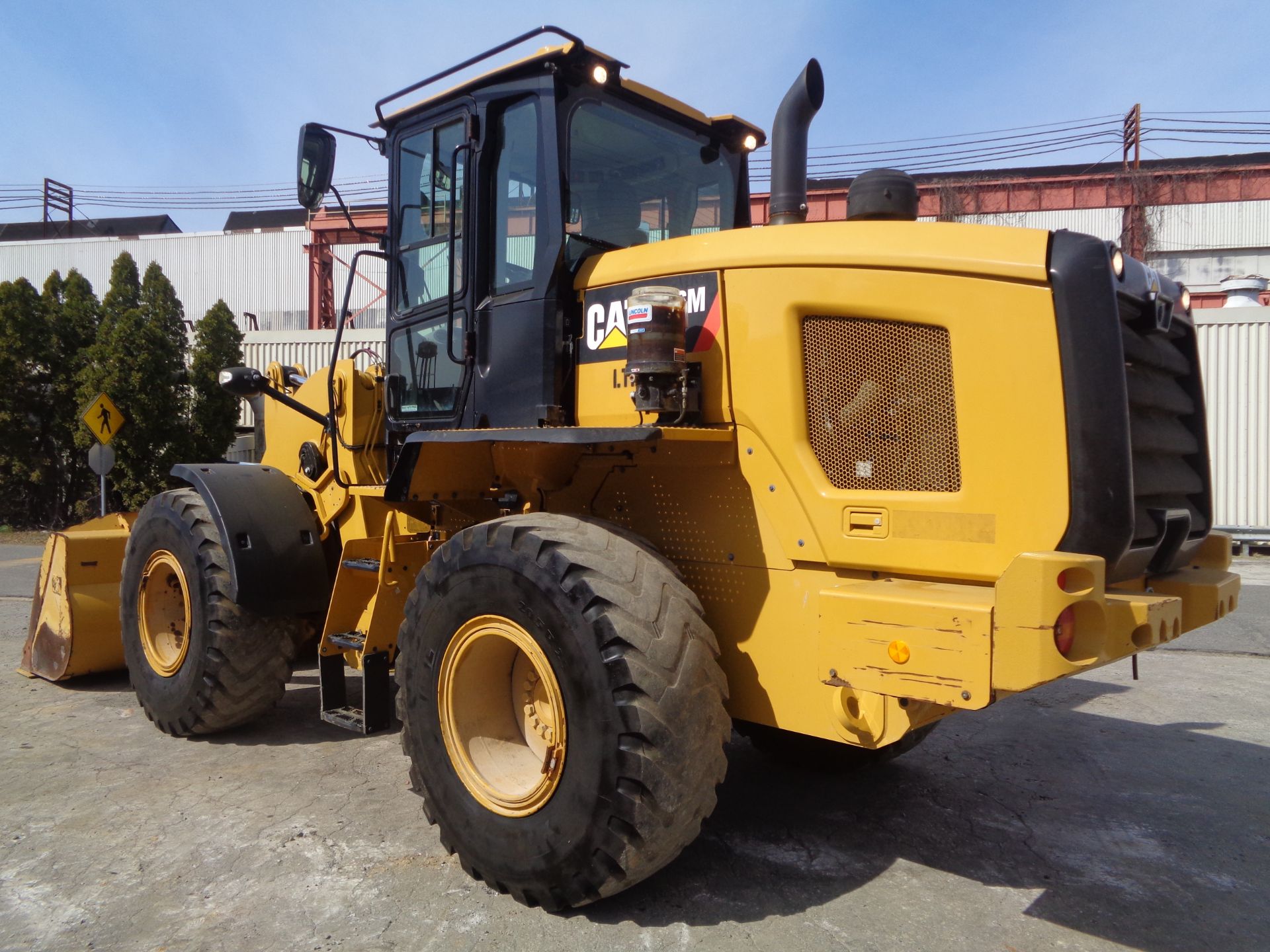 2017 Caterpillar 926M Wheel Loader - Image 10 of 19